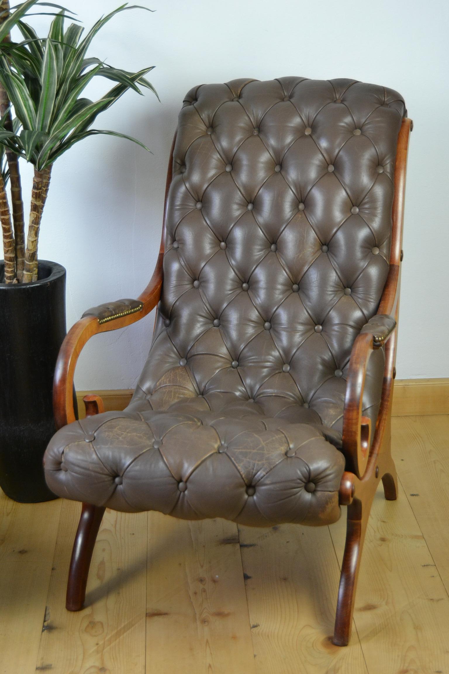 Pair of Vintage Brown Armchairs, Lounge Chairs Chesterfield Style 3