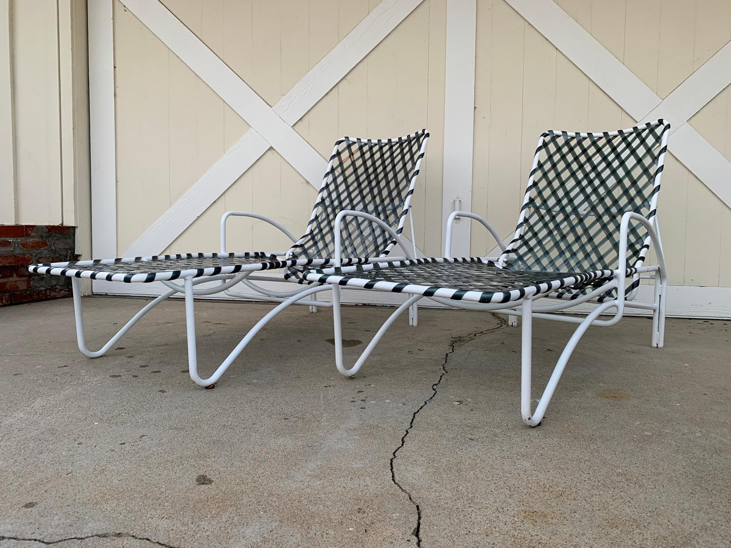 Powder-Coated Pair of Vintage Brown Jordan Lido Chaise Lounges with Vinyl Straps