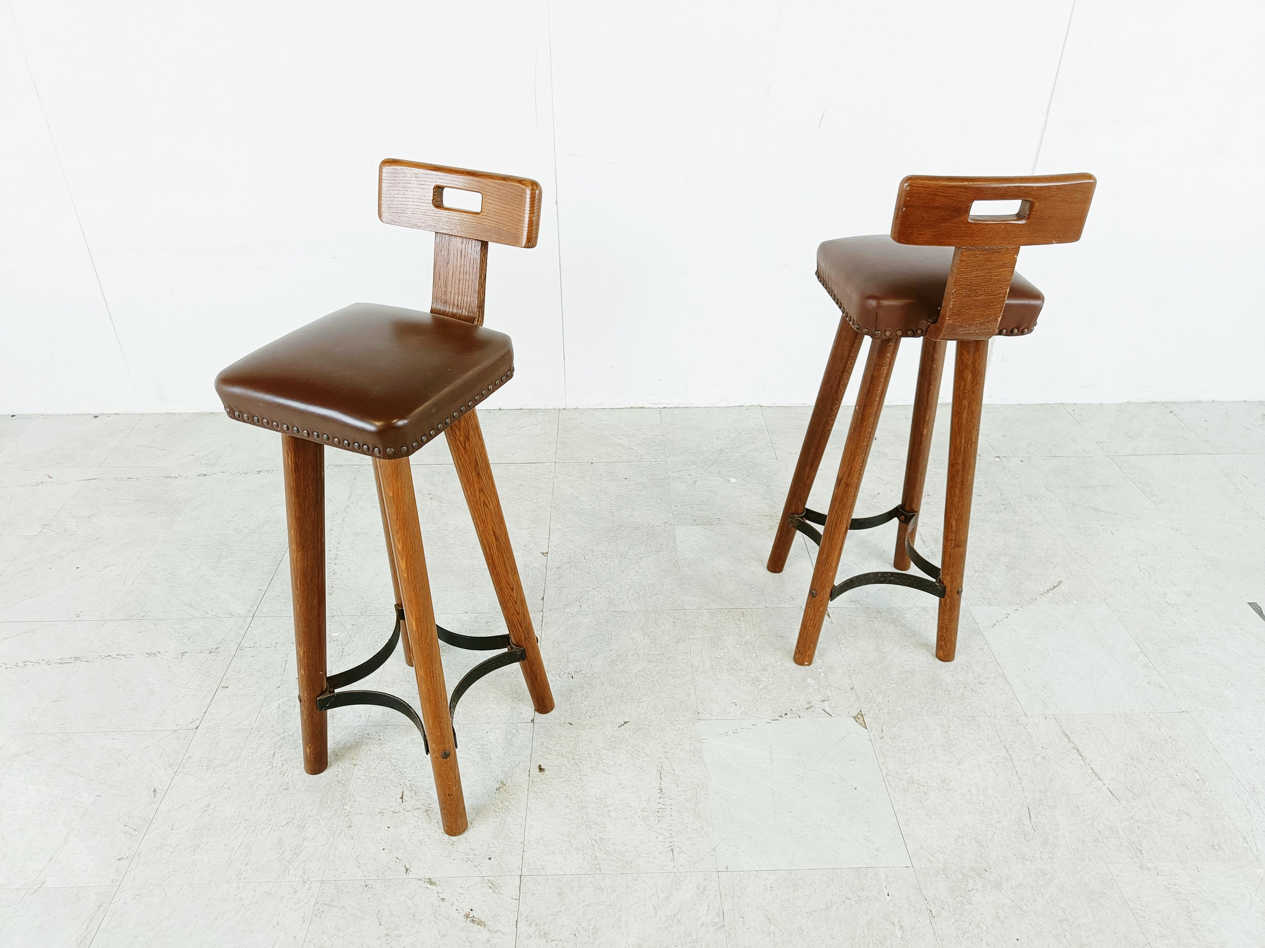 Mid-20th Century Pair of vintage brutalist bar stools, 1960s For Sale