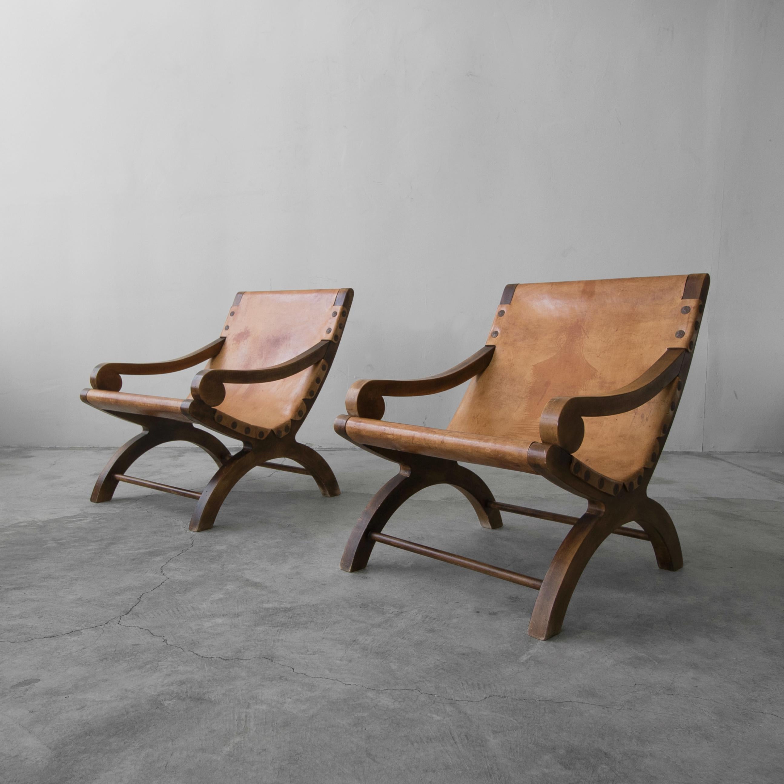 Mid-Century Modern Pair of Vintage Butaque Leather Sling Lounge Chairs