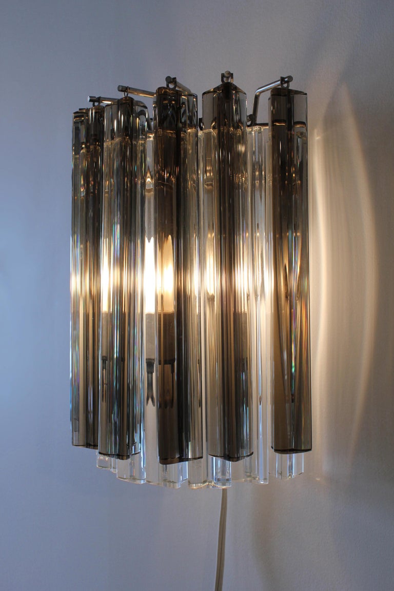 Pair of Vintage Camer Glass Sconces In Good Condition For Sale In Dallas, TX