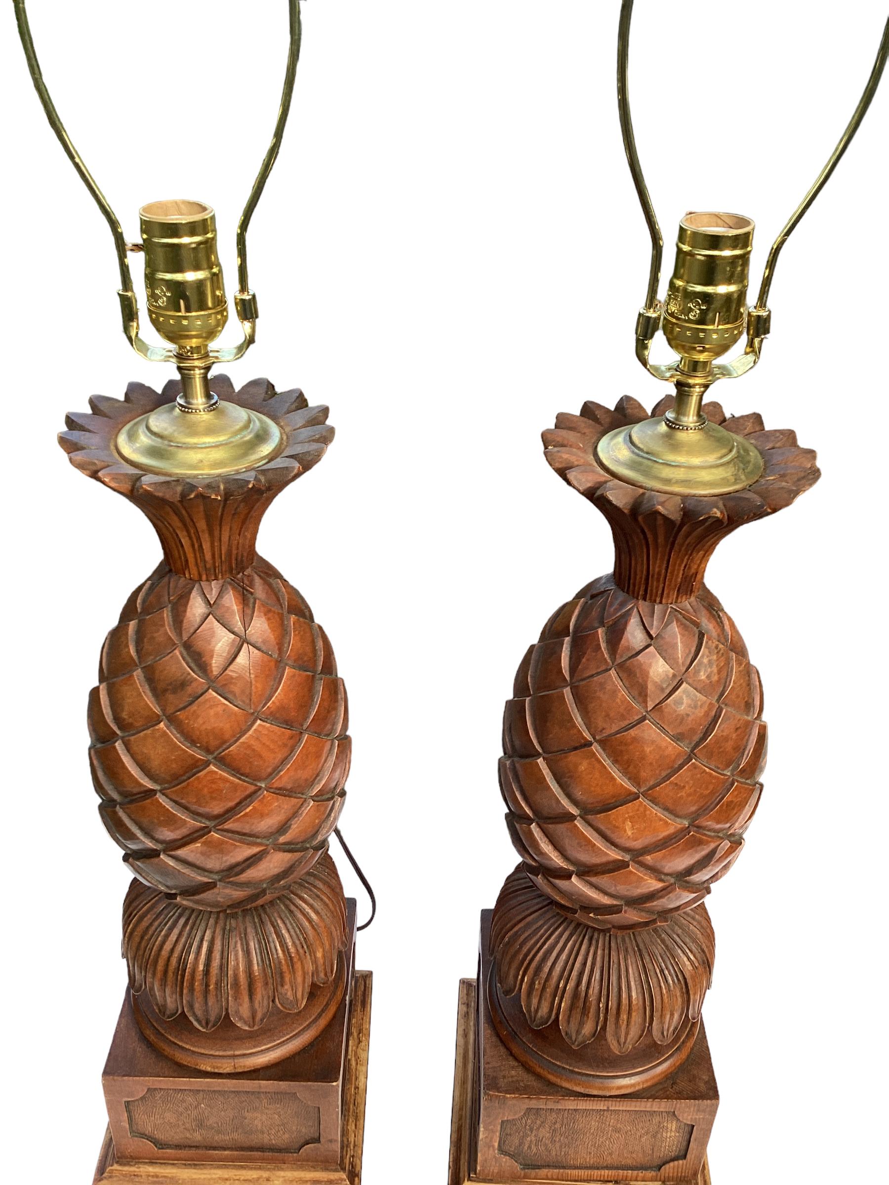 Pair of Vintage Carved Fruitwood Pineapple Lamps In Good Condition For Sale In Chapel Hill, NC