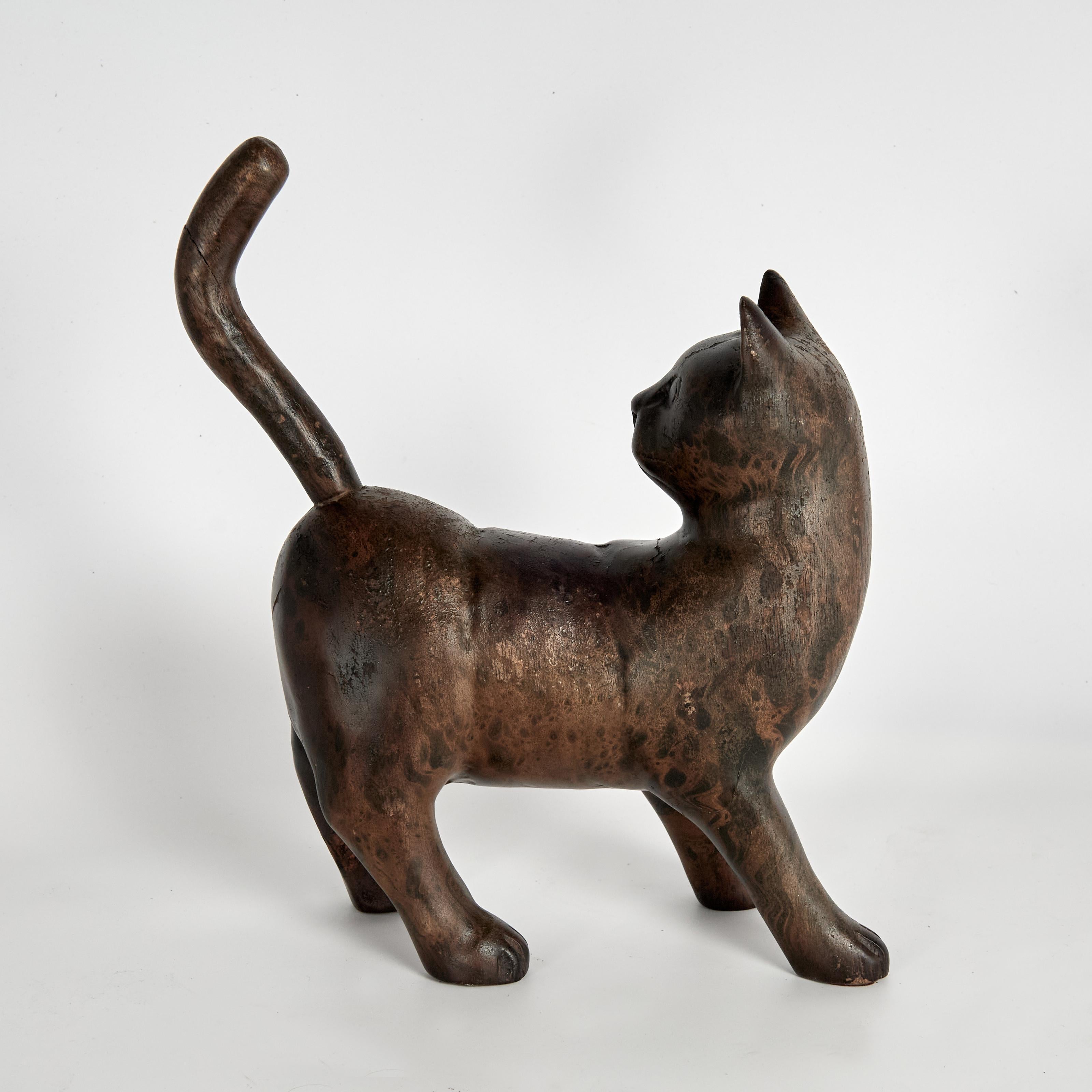 Americano Coppia di gatti vintage intagliati in Wood in vendita