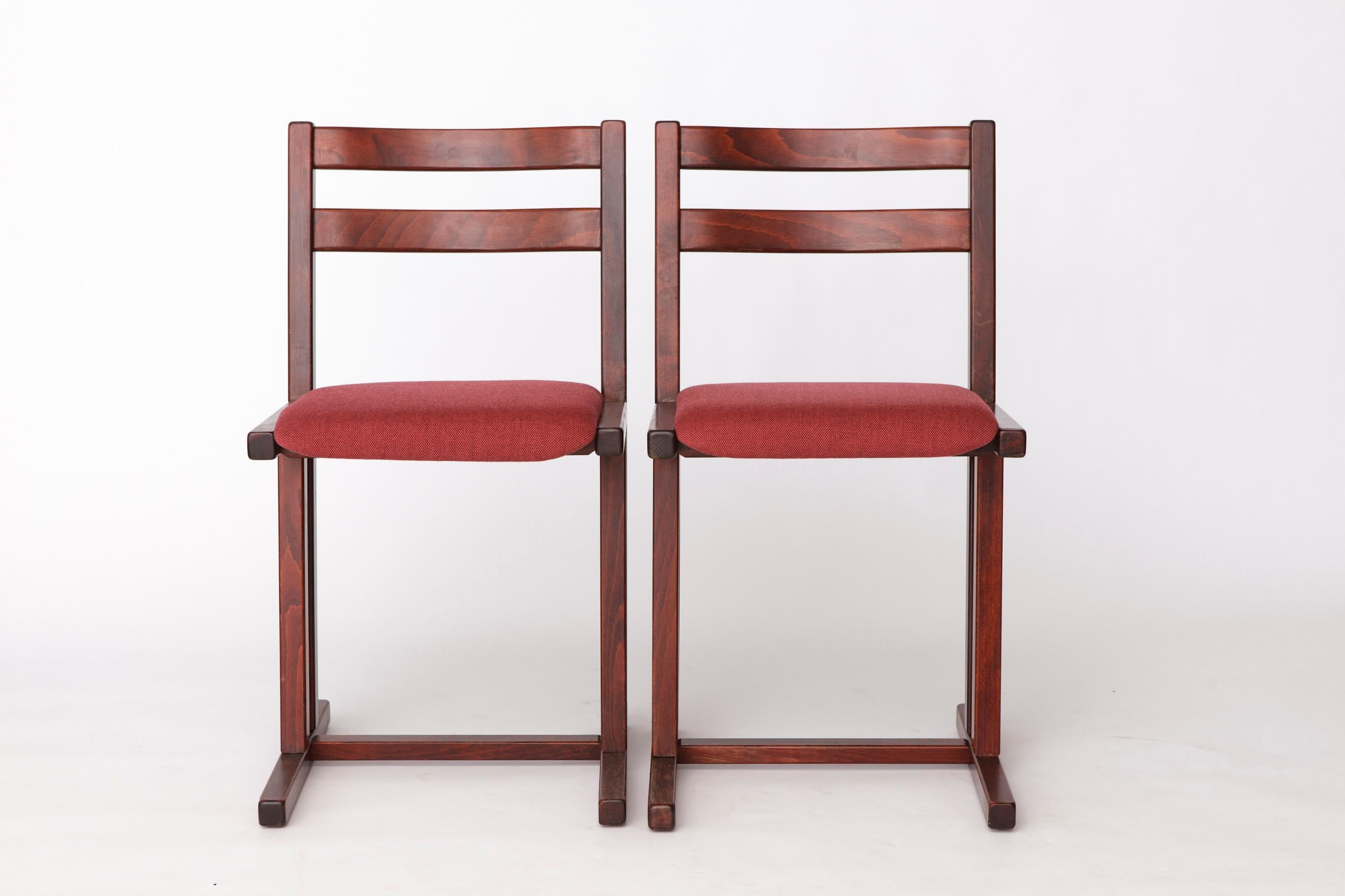 Metà XX secolo Coppia di sedie da pranzo Casala d'epoca - Design tedesco di metà secolo, legno di faggio in vendita