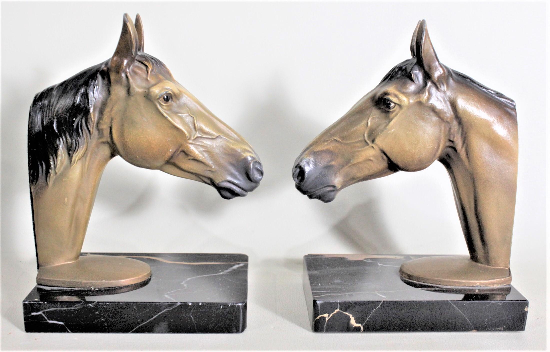 Pair of Vintage Cast Metal & Cold-Painted Figural Chestnut Horse Head Bookends In Good Condition For Sale In Hamilton, Ontario