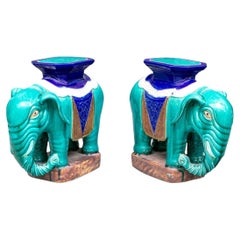 Coppia di sgabelli da giardino a forma di elefante in ceramica vintage