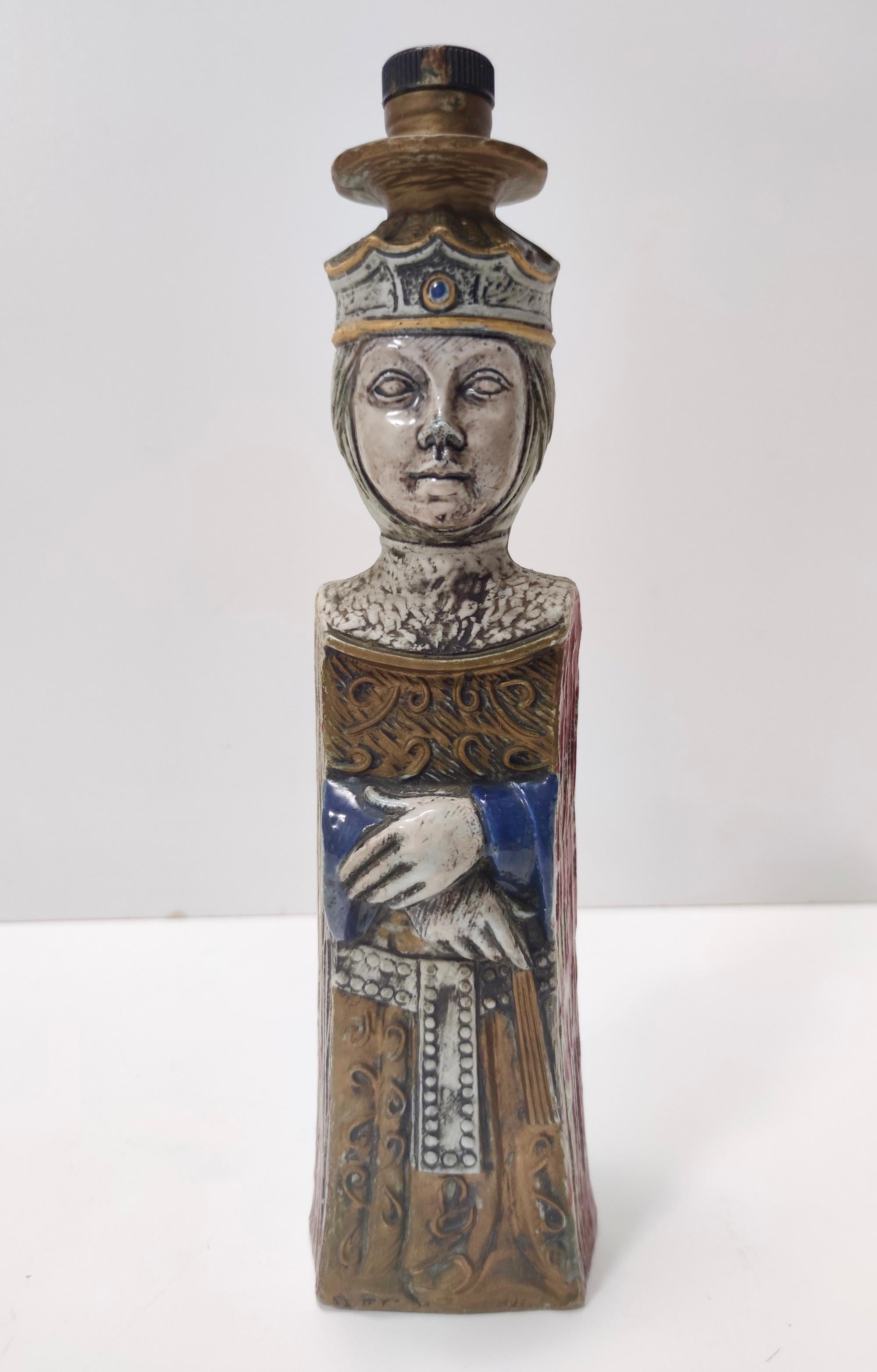 Paar Vintage-Keramik-Likörflaschen, Darstellung eines Königs und einer Königin, Italien im Angebot 8