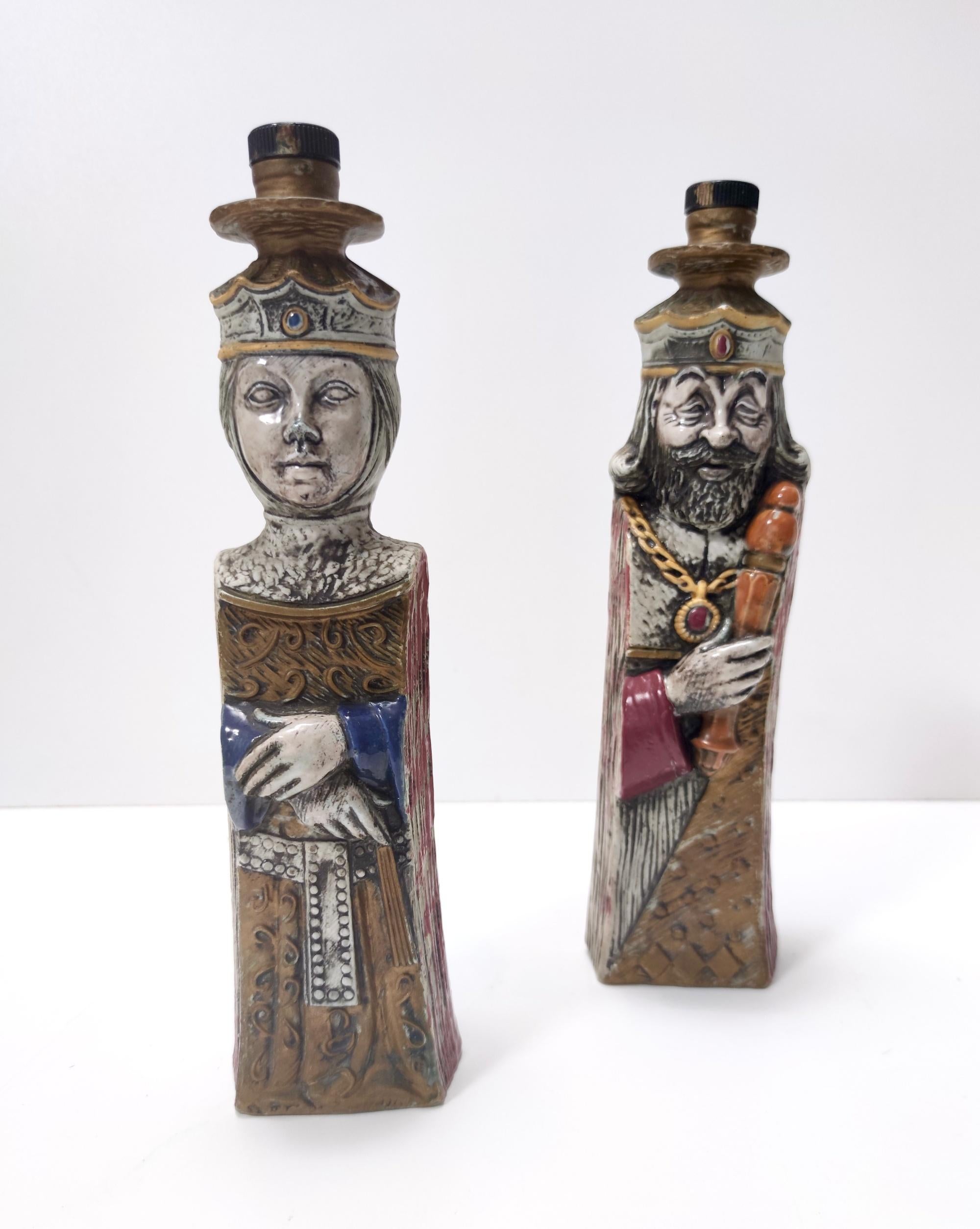 Mid-Century Modern Pair of Vintage Ceramic Liquor Bottles Representing a King and a Queen, Italy For Sale