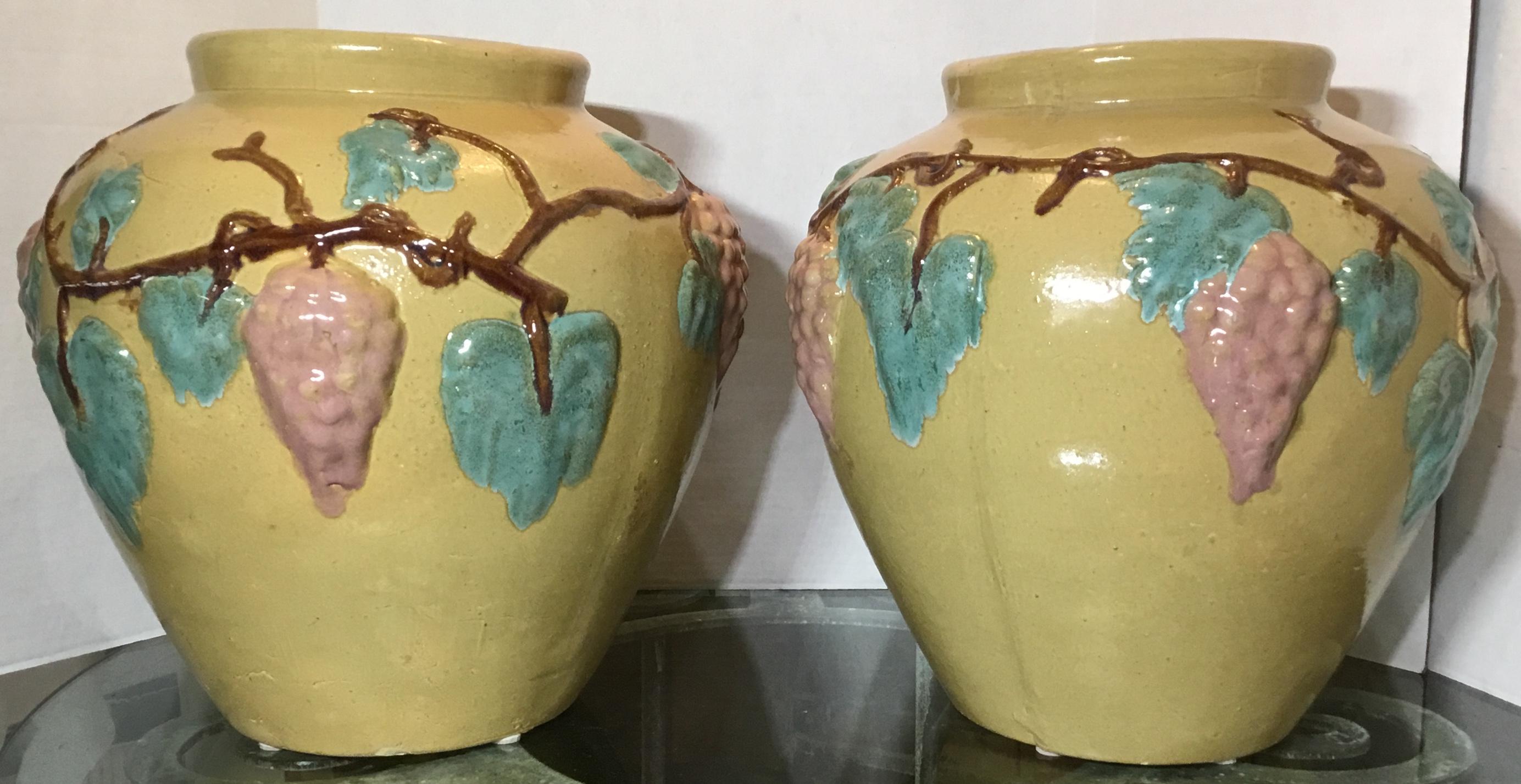 Paar Vintage-Vasen oder Pflanzgefäße aus Keramik (Mitte des 20. Jahrhunderts) im Angebot