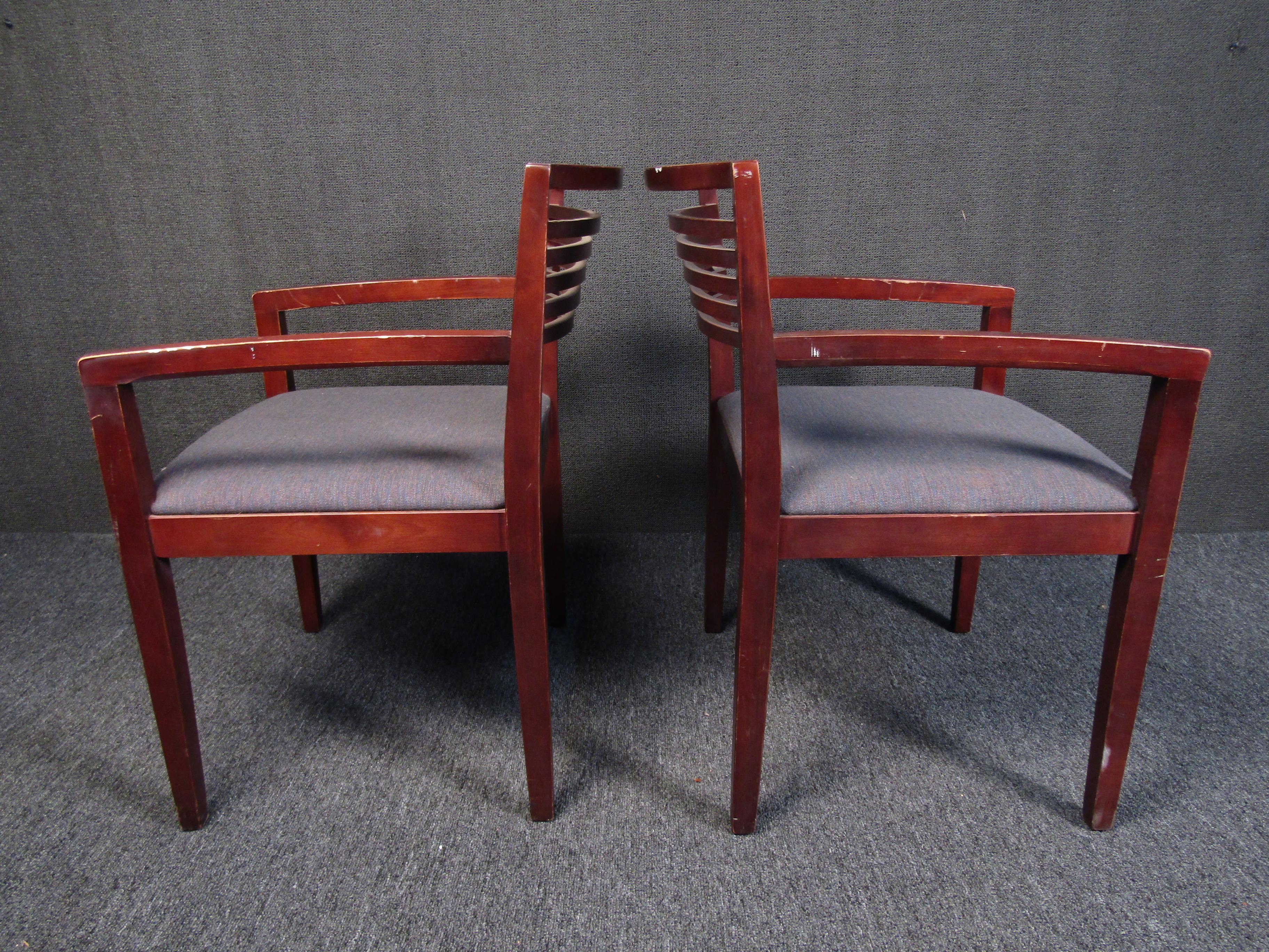American Pair of Vintage Modern Chairs For Sale