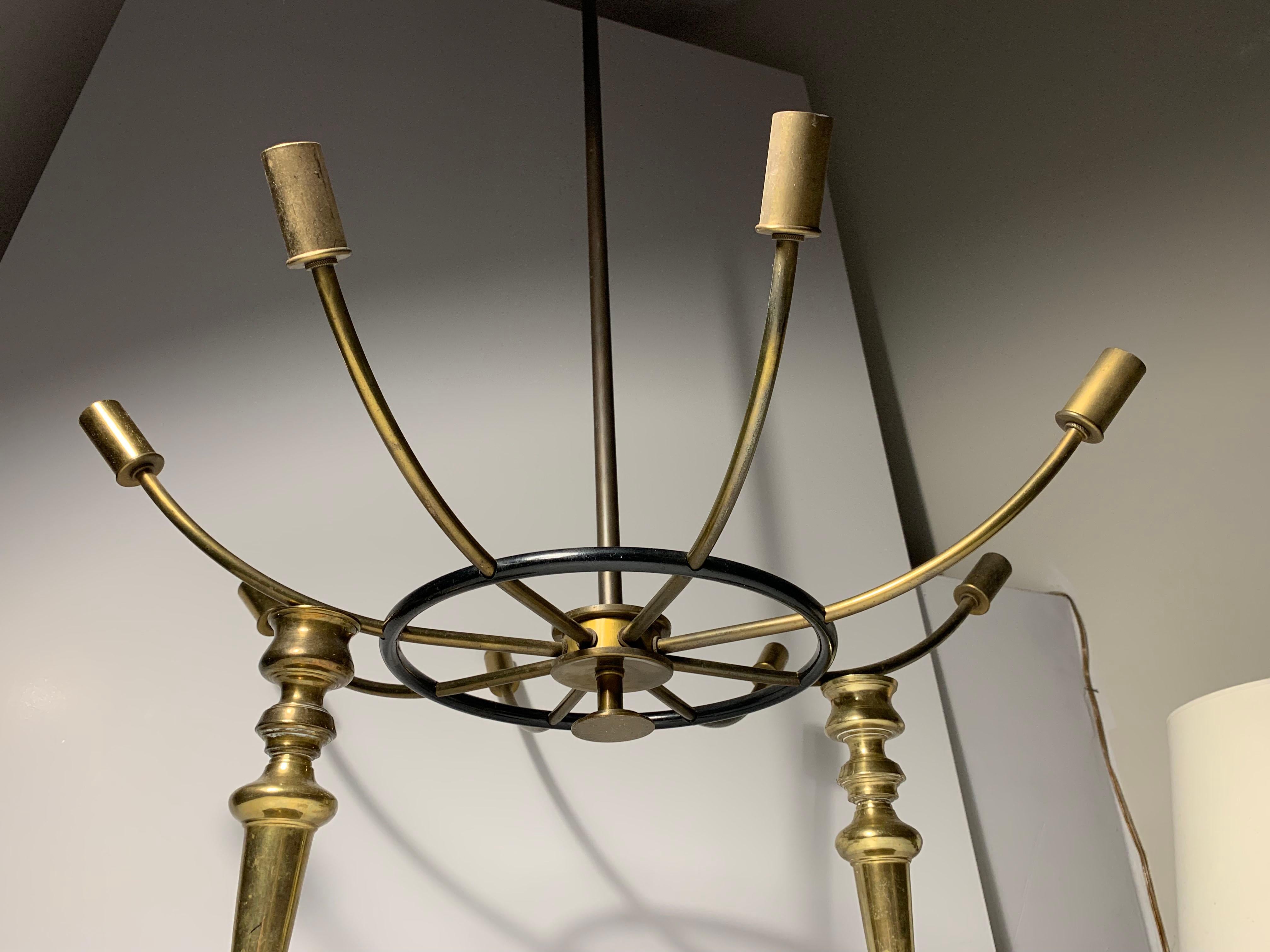 Italian Pair of Vintage Modern Elegant Chandelier Lamps For Sale