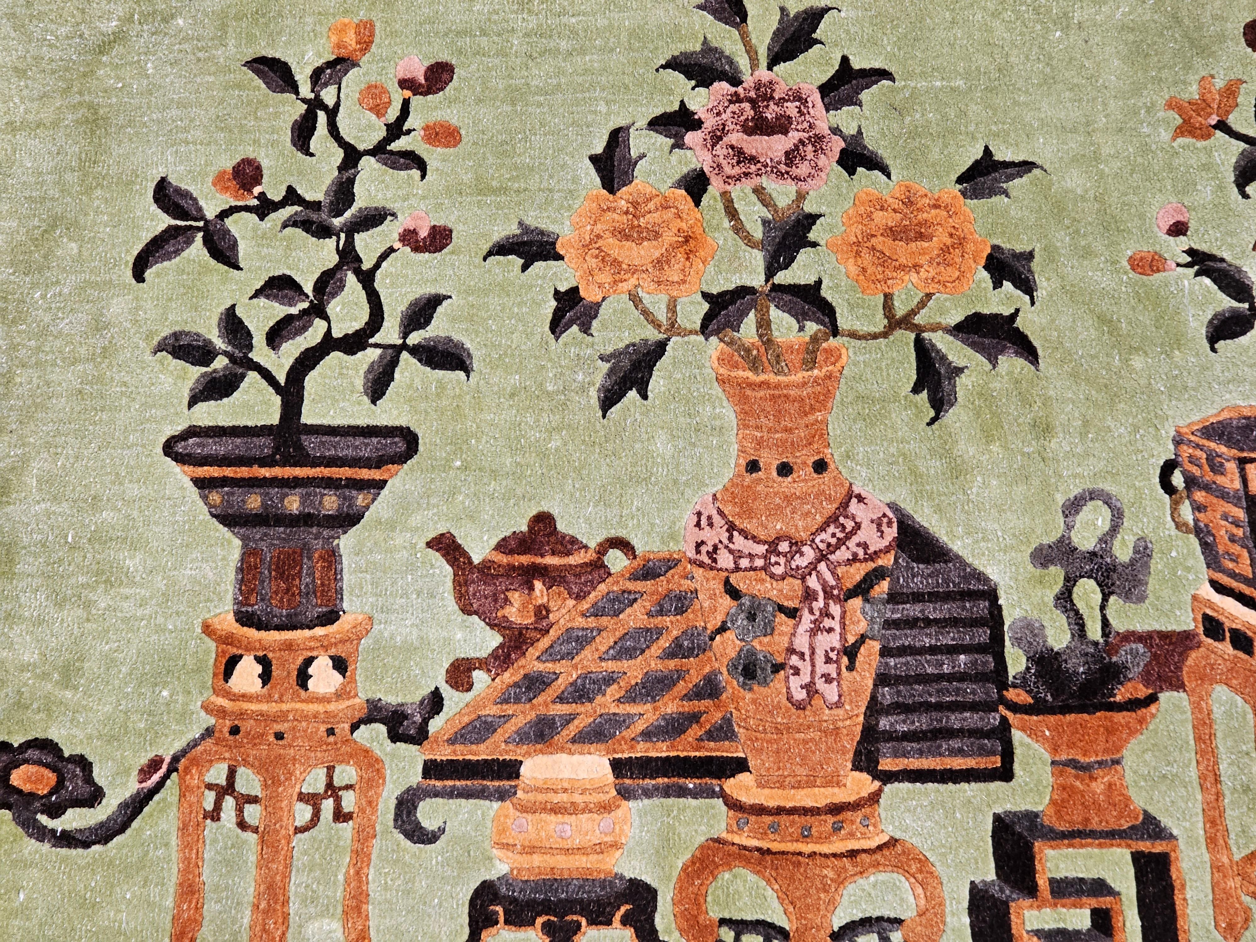 Paire de tapis graphiques chinois Art Déco vintage en soie avec motif de vase Bon état - En vente à Barrington, IL