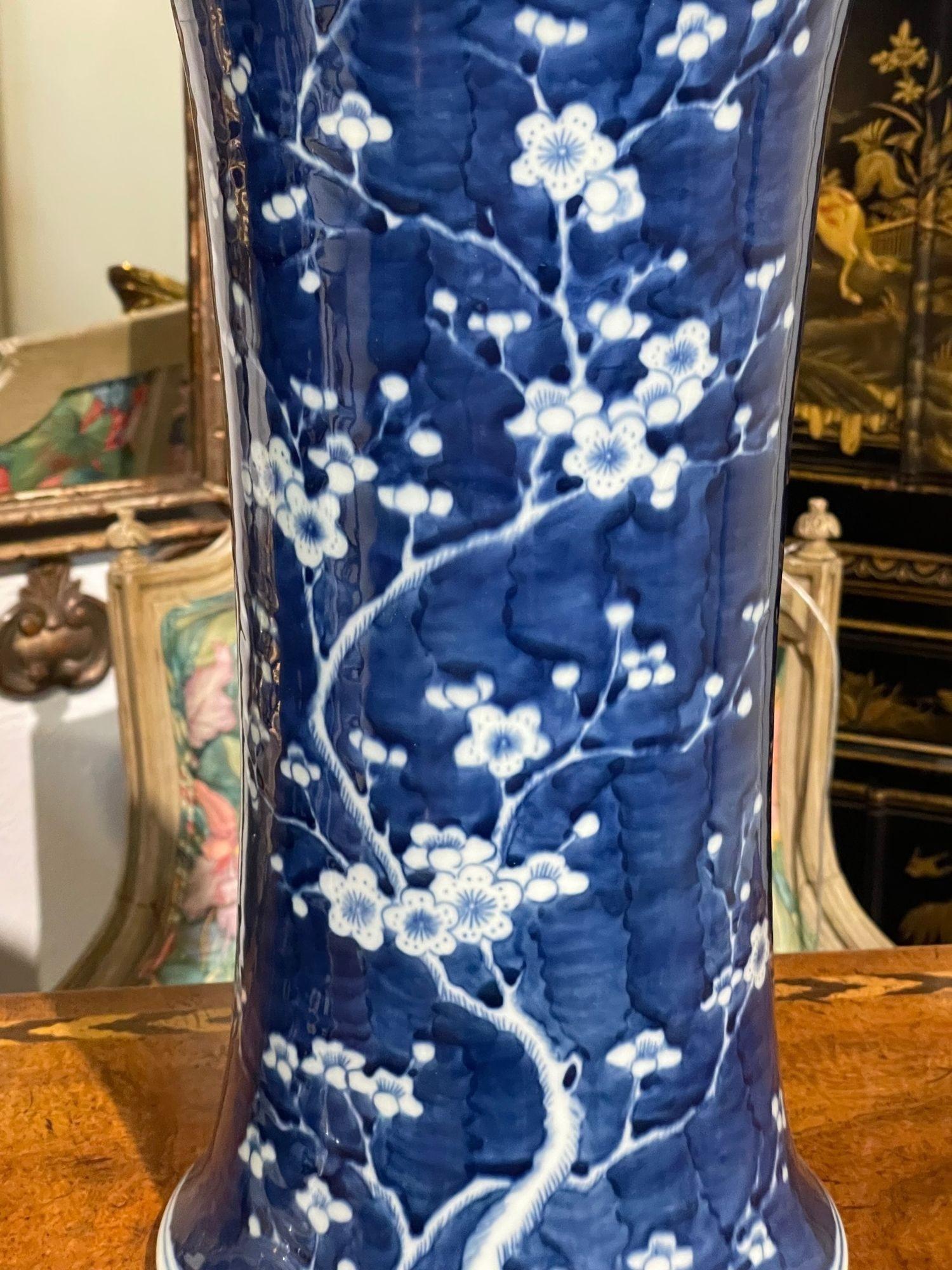 Pair of Vintage Chinese Blue and White Porcelain Vases In Good Condition In Dallas, TX
