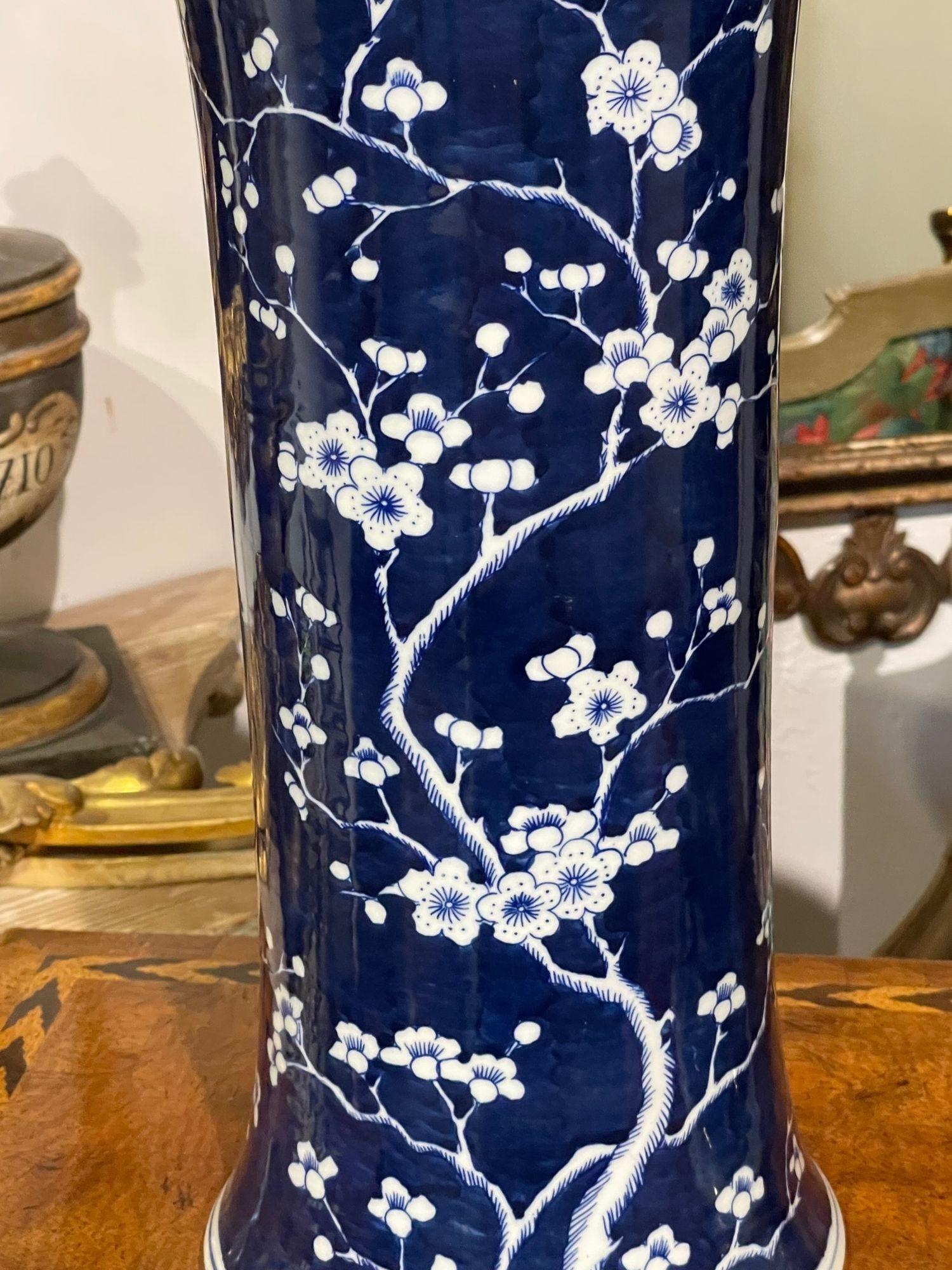 20th Century Pair of Vintage Chinese Blue and White Porcelain Vases