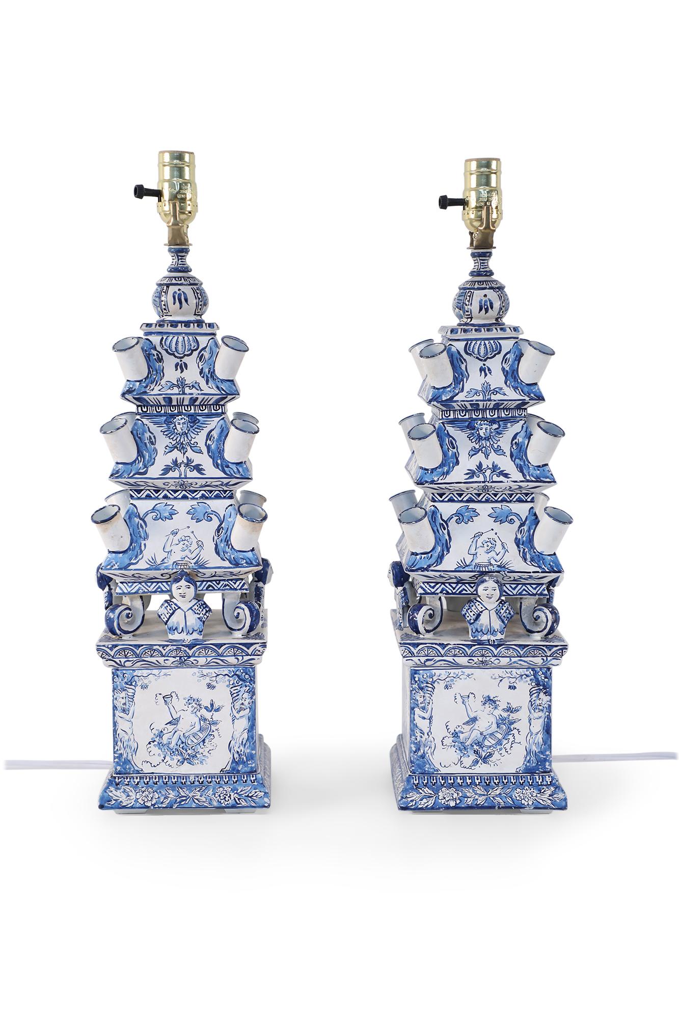 20th Century Pair of Vintage Chinese Blue and White Tiered Tole Tulipiere Table Lamps