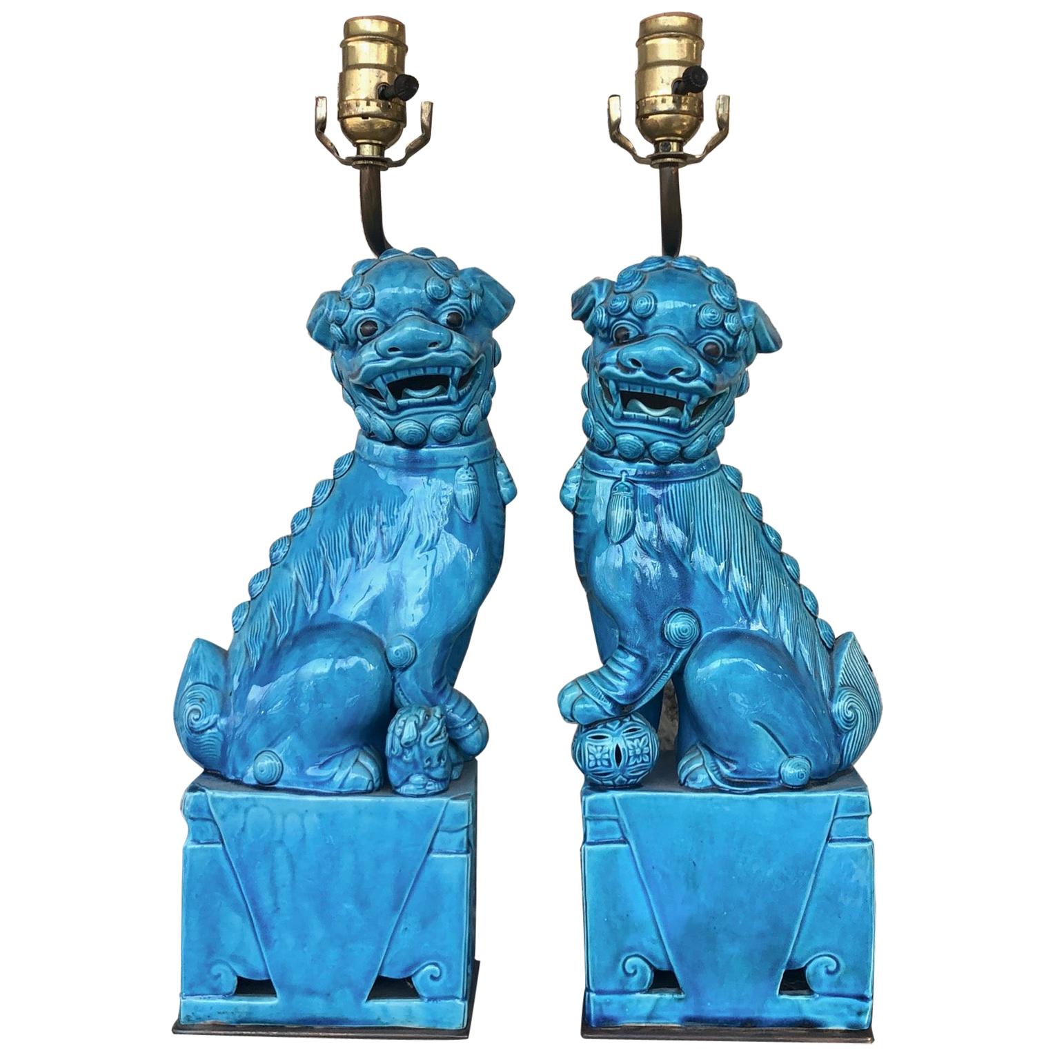 Paire de lampes chinoises vintage en forme de chien Fu en vente