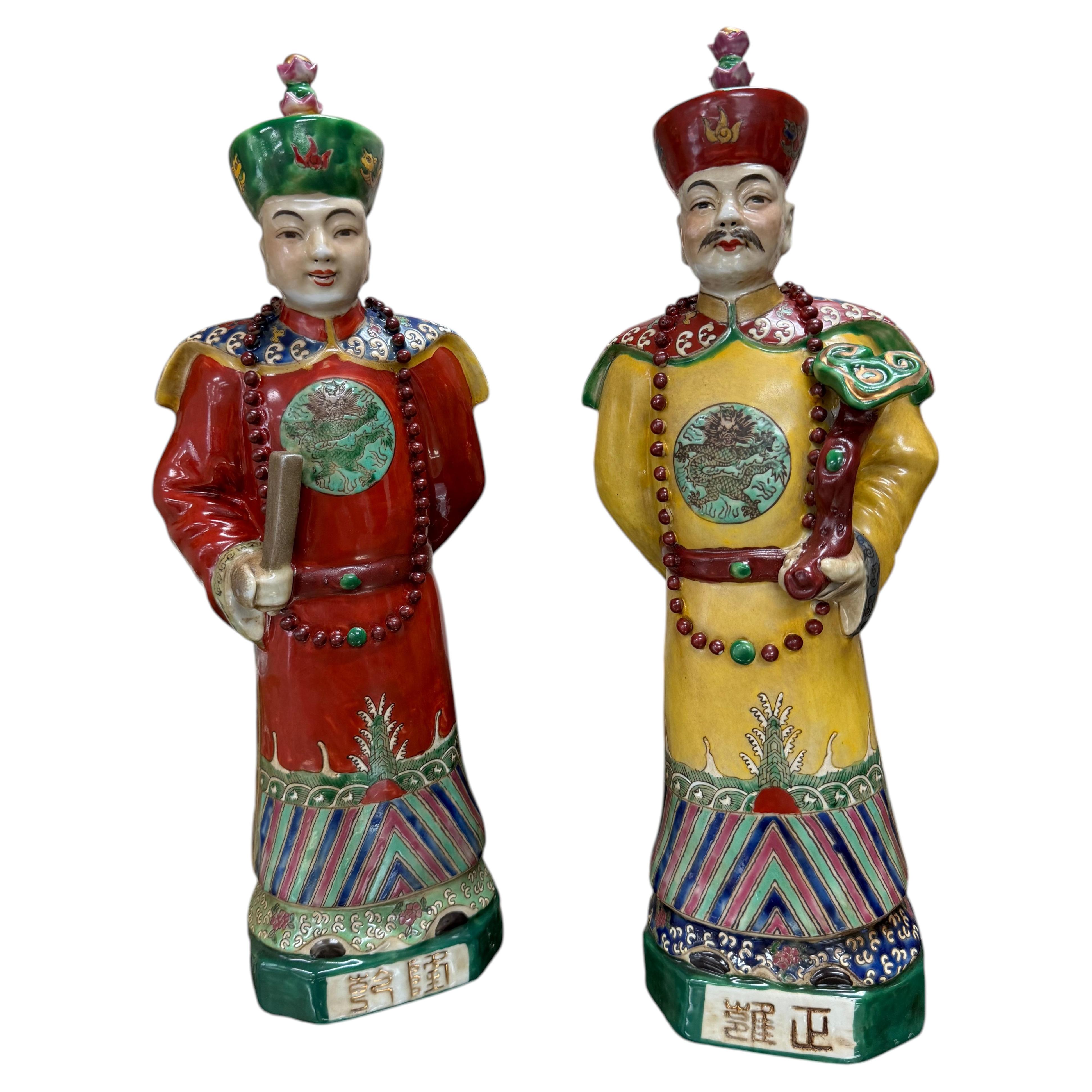 Paire de figurines en porcelaine chinoise vintage, empereurs de la dynastie Qing
