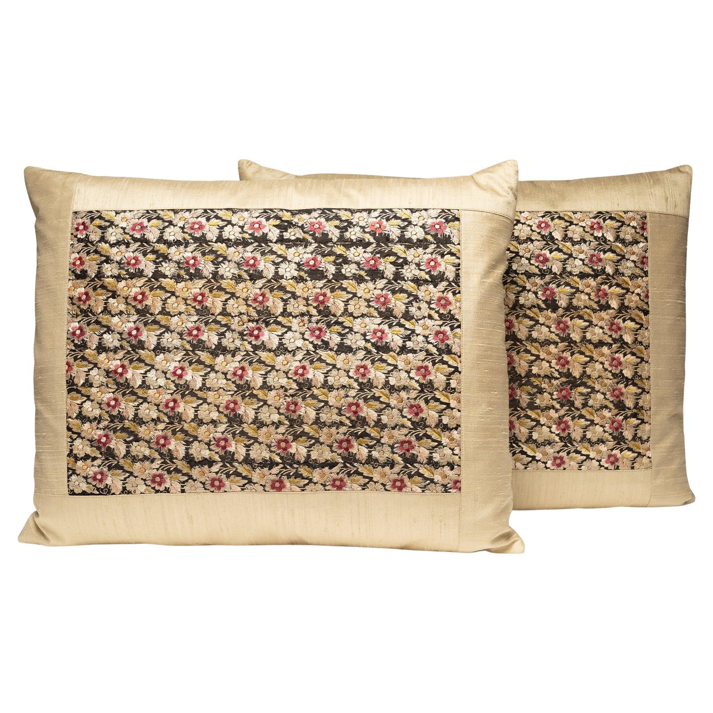 Pair of Vintage Chinese Silk Embroidery Pillows For Sale