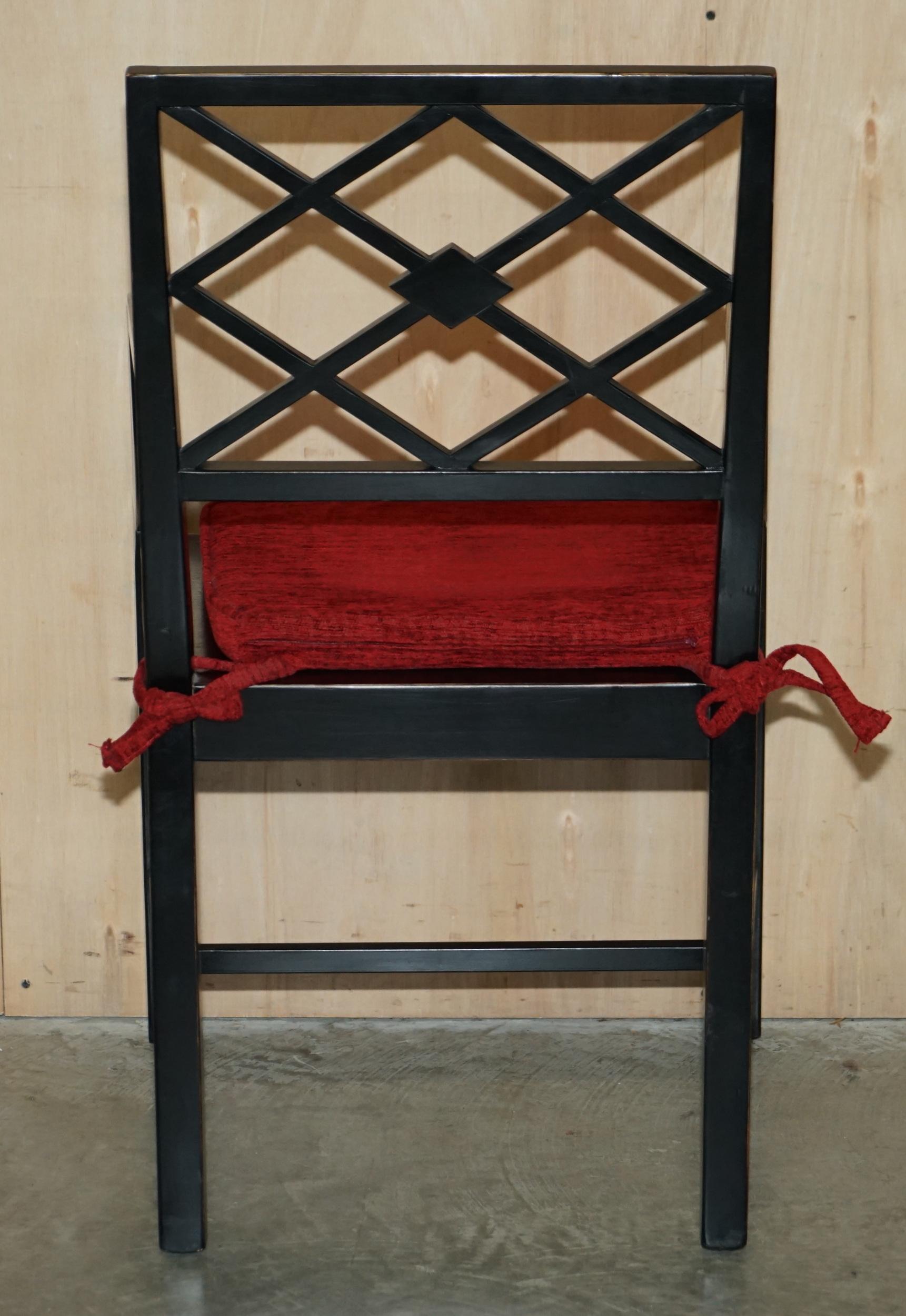 Paar chinesische ebonisierte Vintage-Beistellstühle im Thomas-Chippendale-Stil im Angebot 6