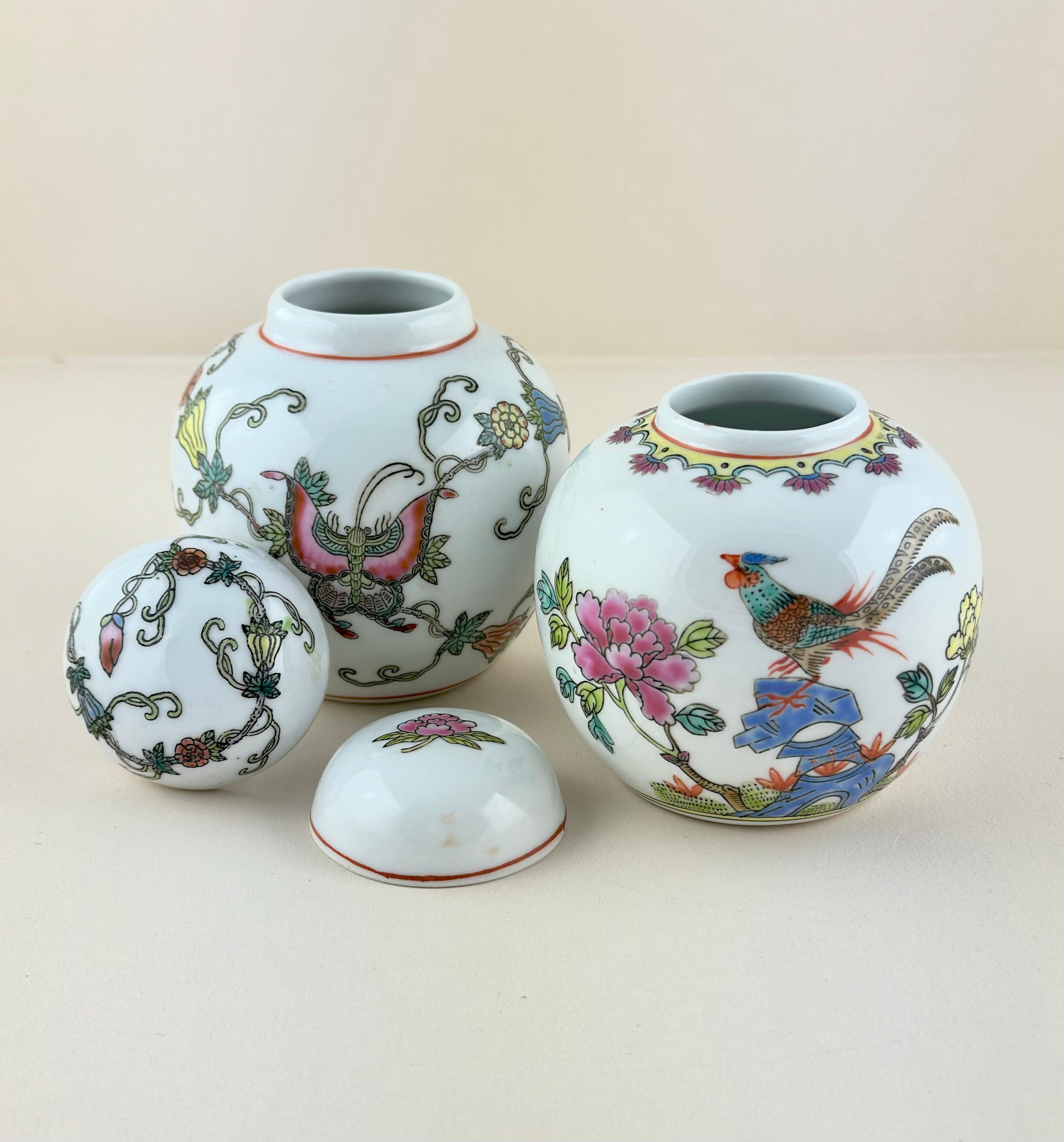 Glazed Pair of Vintage Chinese Wucai Ginger Jars, Jingdezhen 1970s For Sale