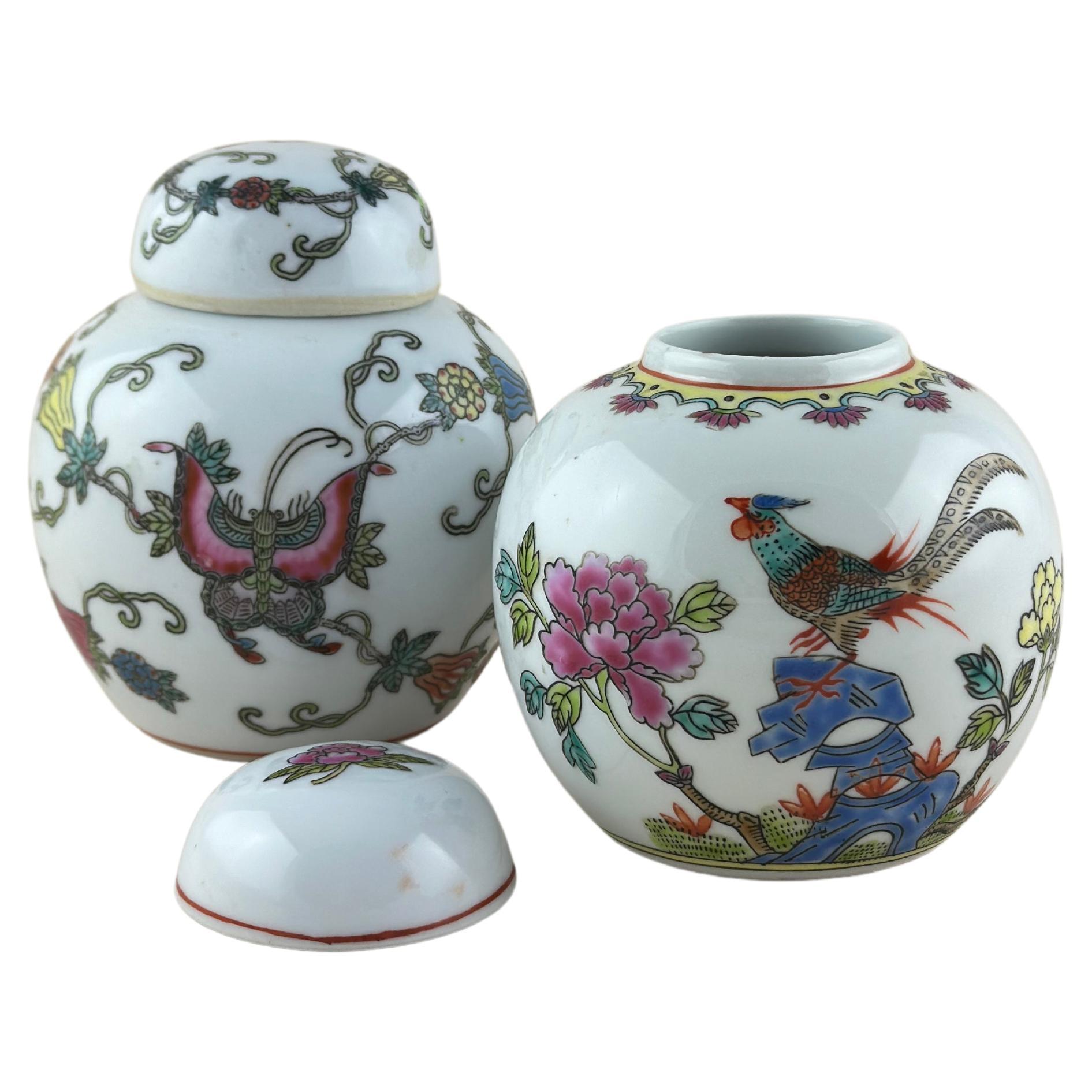 Pair of Vintage Chinese Wucai Ginger Jars, Jingdezhen 1970s For Sale