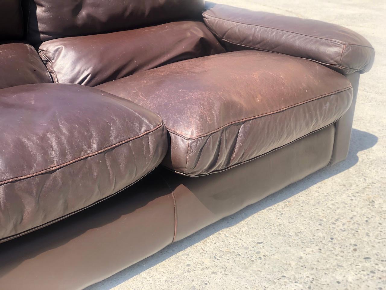 Italian Pair of Vintage Chocolate Leather Sofas by Tito Agnoli for Poltrona Frau, 1970s For Sale