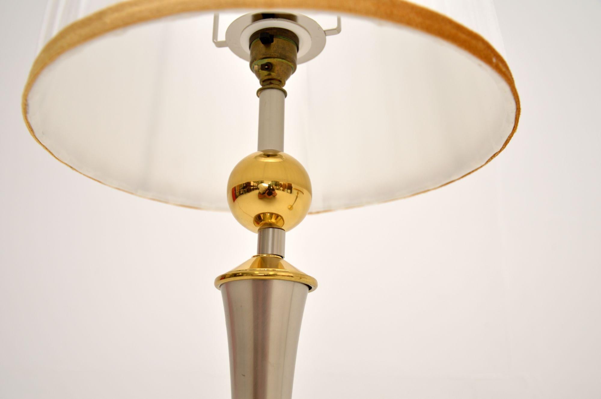 Pair of Vintage Chrome and Brass Table Lamps In Good Condition For Sale In London, GB