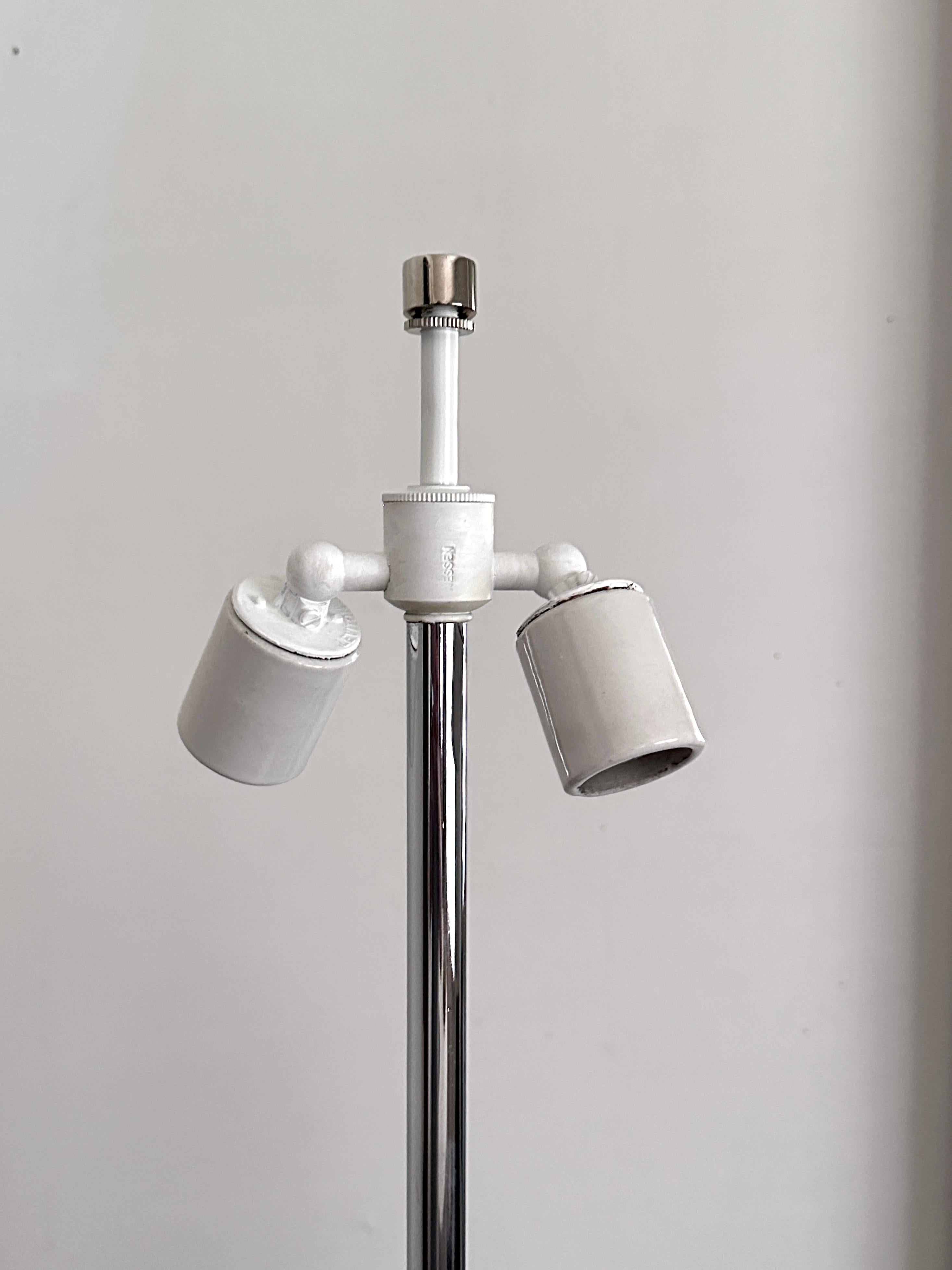 Pair Of Vintage Chrome Cylindrical Table Lamps From Nessen Studios For Sale 3