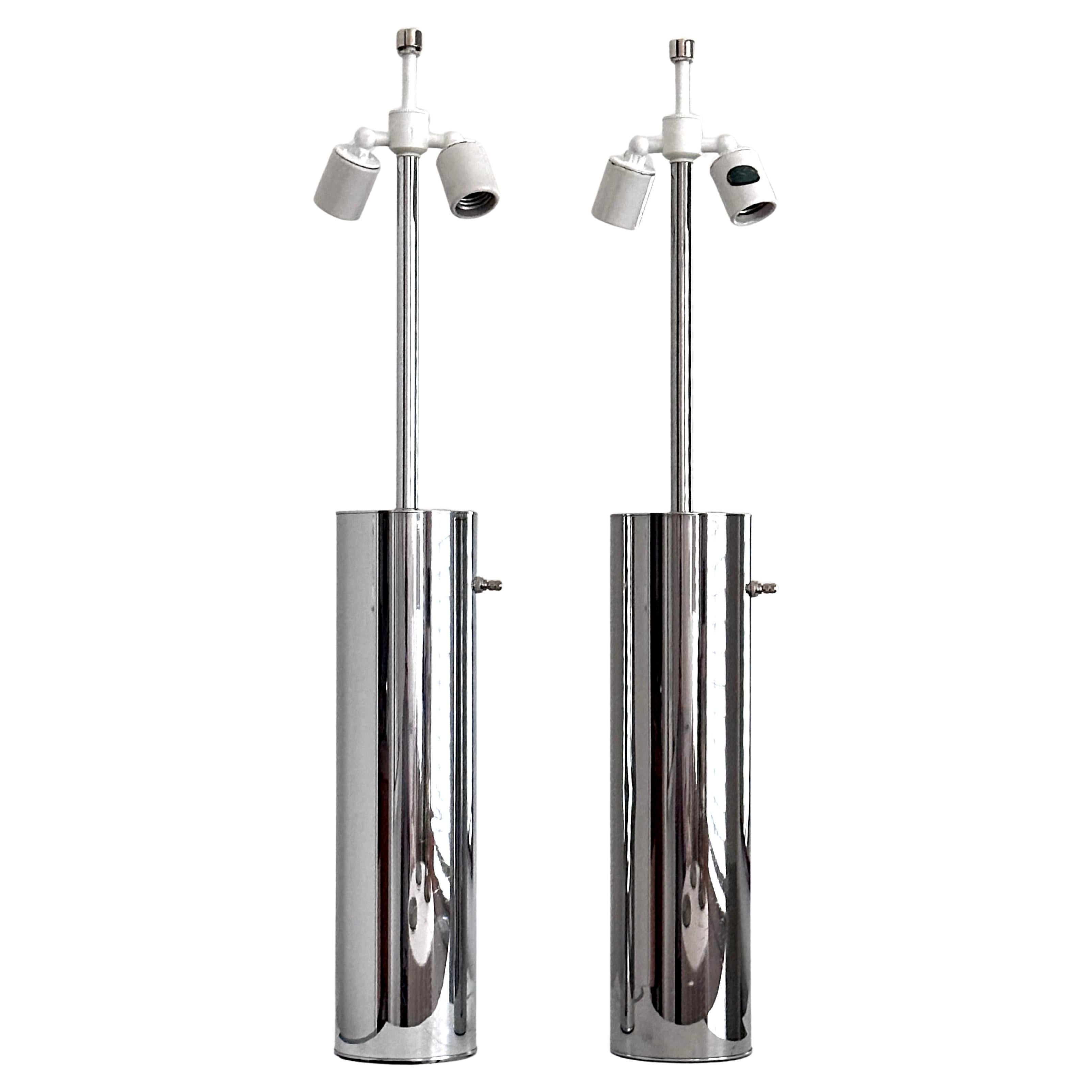 Pair Of Vintage Chrome Cylindrical Table Lamps From Nessen Studios For Sale