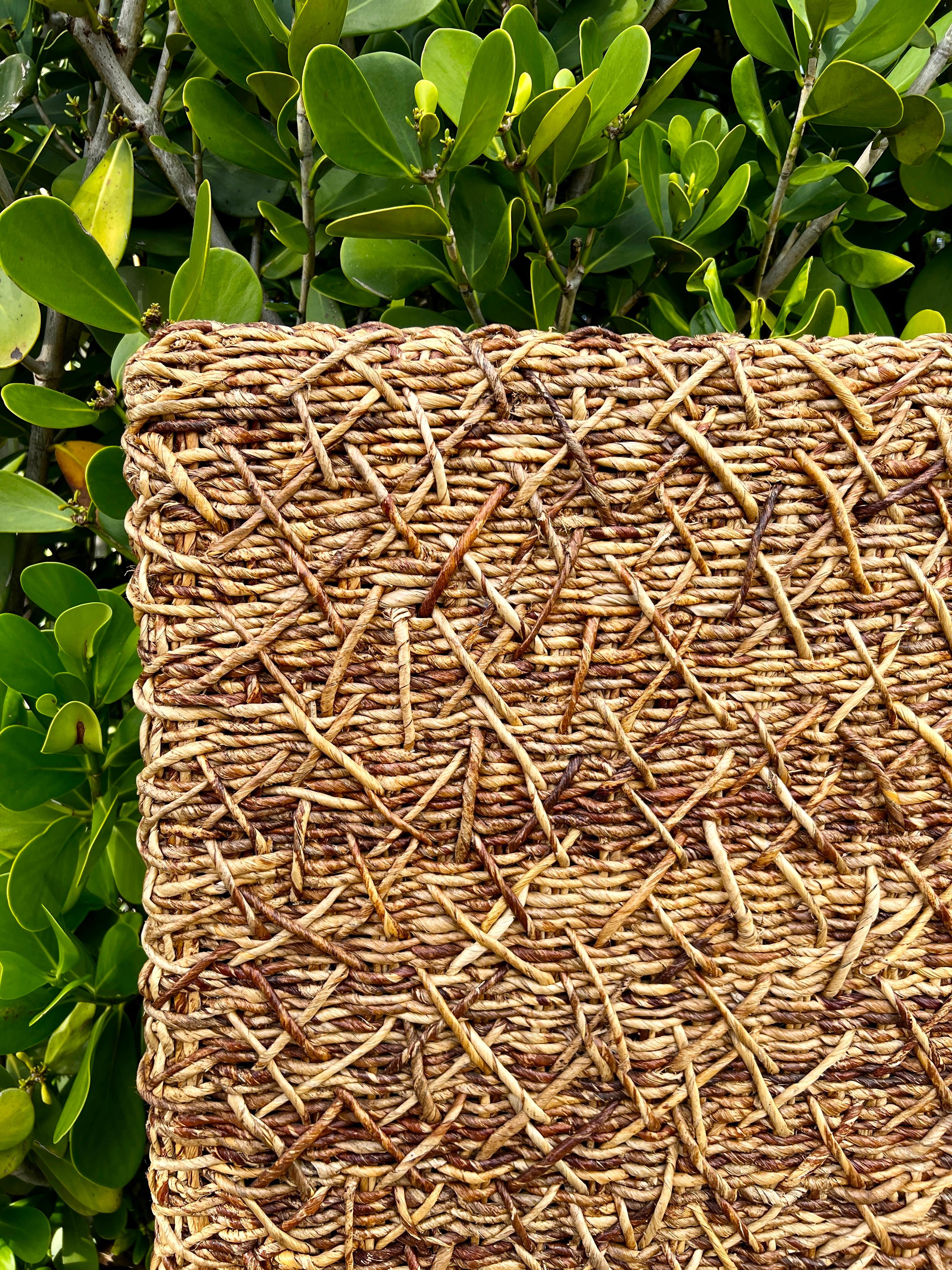 Ein Paar Coastal-Kopfteils aus natürlichen gewebten Fasern im Vintage-Stil, in voller Größe  im Zustand „Gut“ im Angebot in Fort Lauderdale, FL