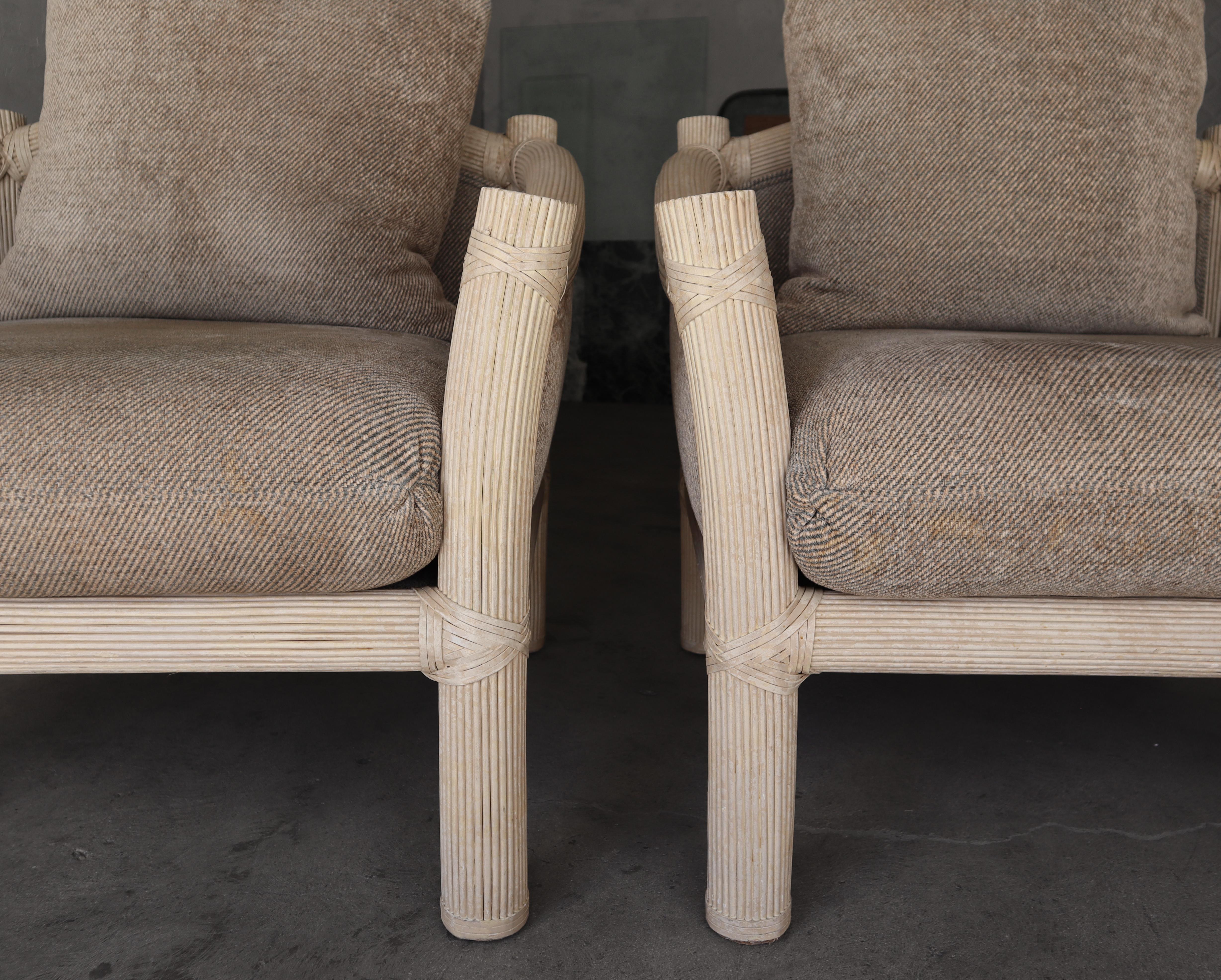 Paar Coastal Reeded Bambus-Loungesessel im Vintage-Stil mit Schilf im Angebot 5
