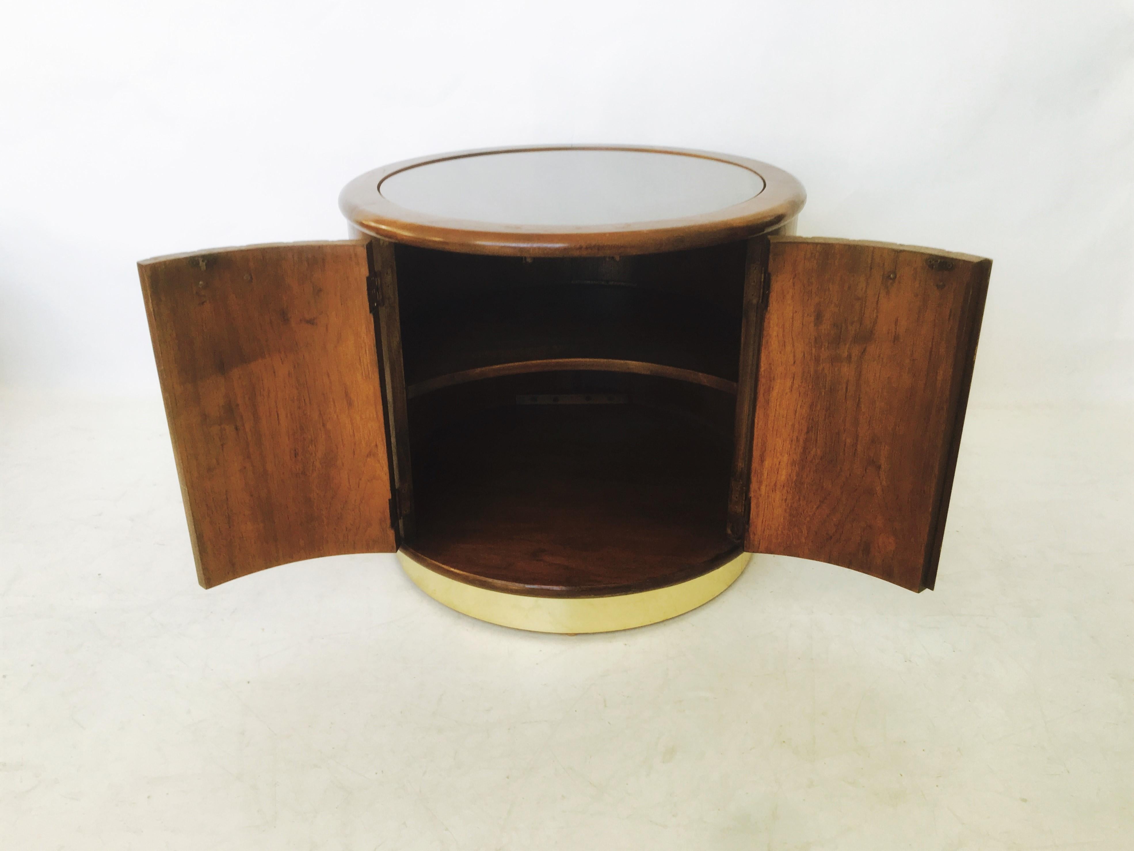 Pair of Vintage Cocktail Bar Cabinets by American of Martinsville 2