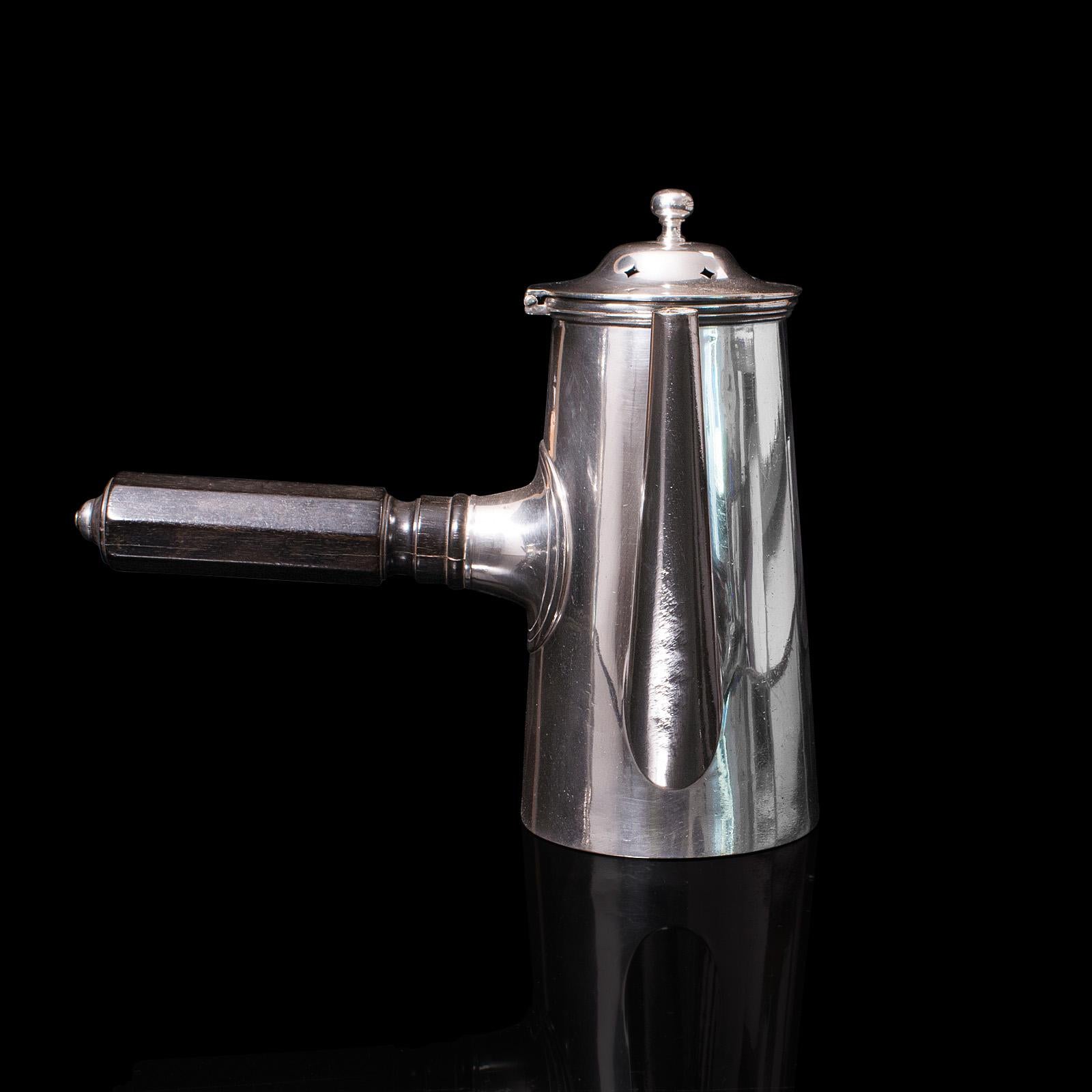 20ième siècle Paire de Cafetières Vintage, Plaque Argentée, Pichet à Chocolate, Mappin & Webb, C.1940 en vente