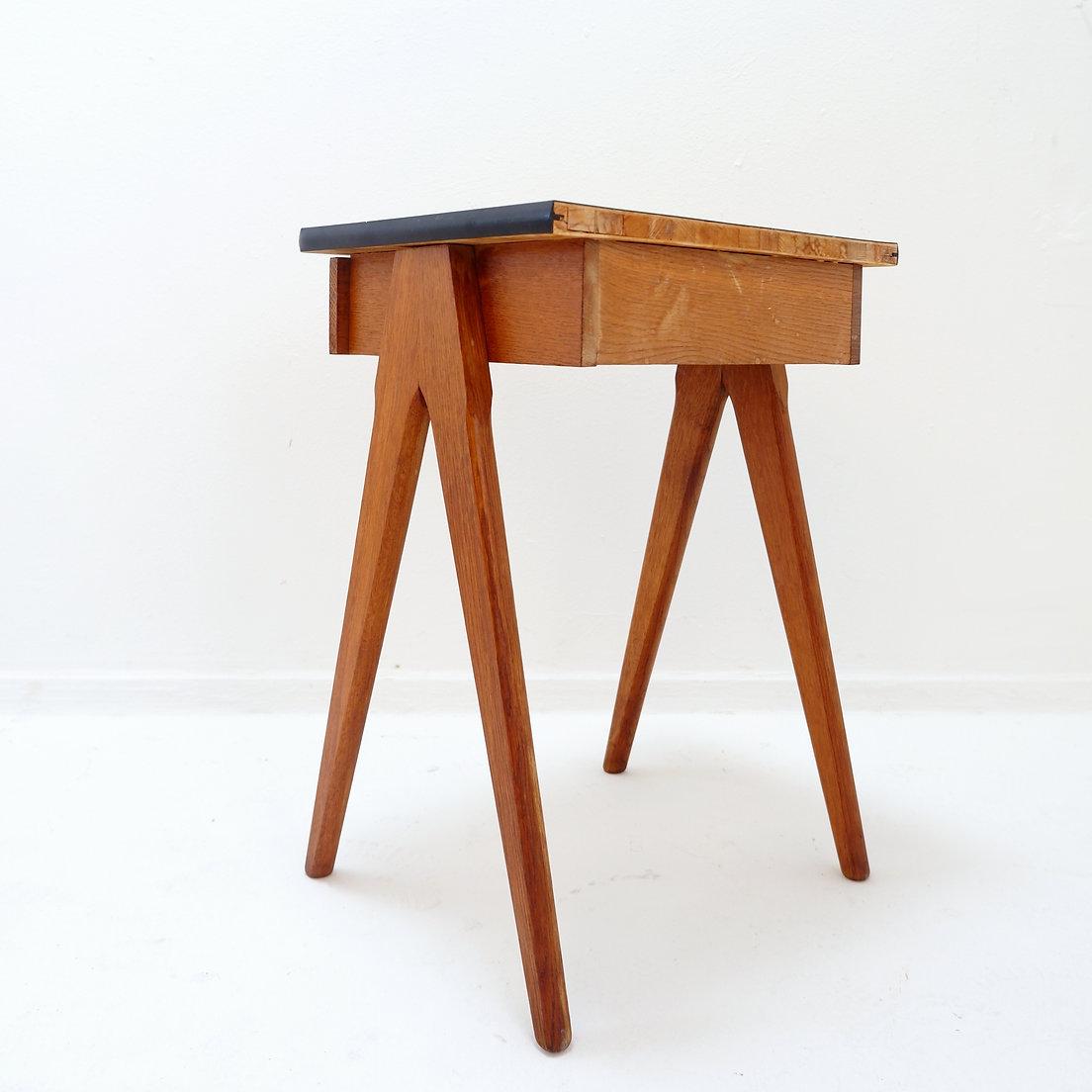 Pair of vintage compass legs bedside tables - circa 1960 For Sale 6
