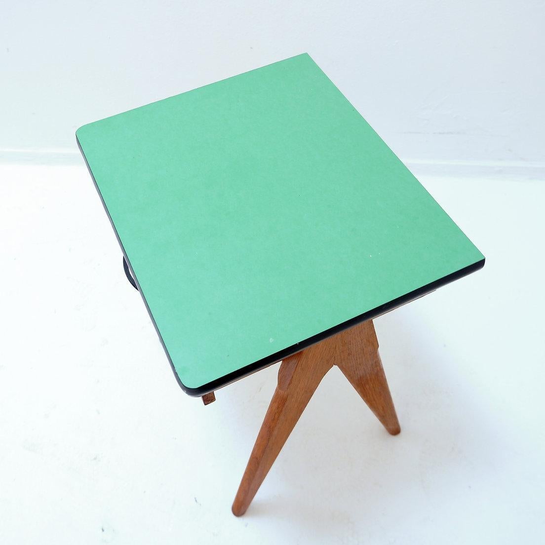 Pair of vintage compass legs bedside tables - circa 1960 For Sale 2