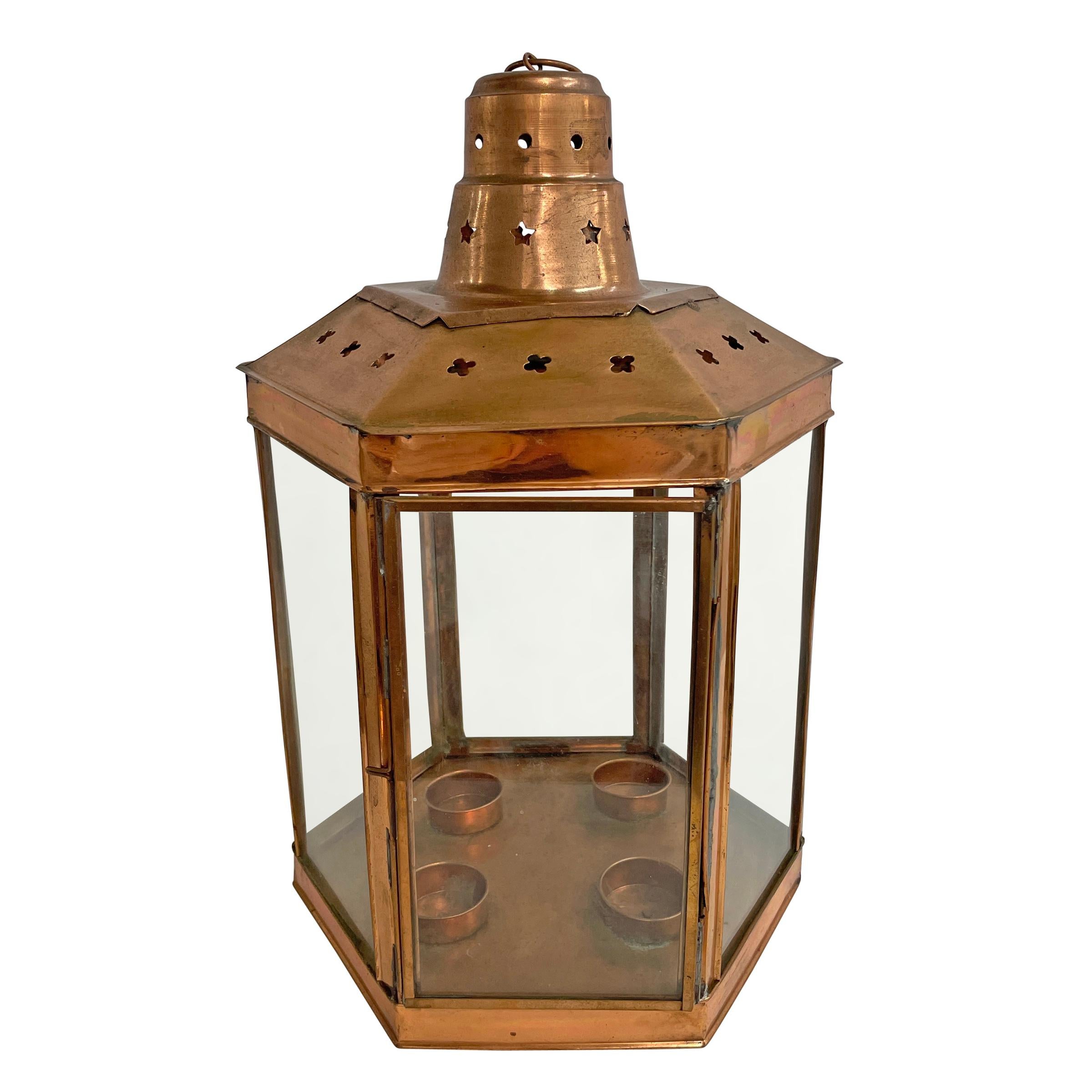Pair of Vintage Copper Candle Lanterns In Good Condition In Chicago, IL