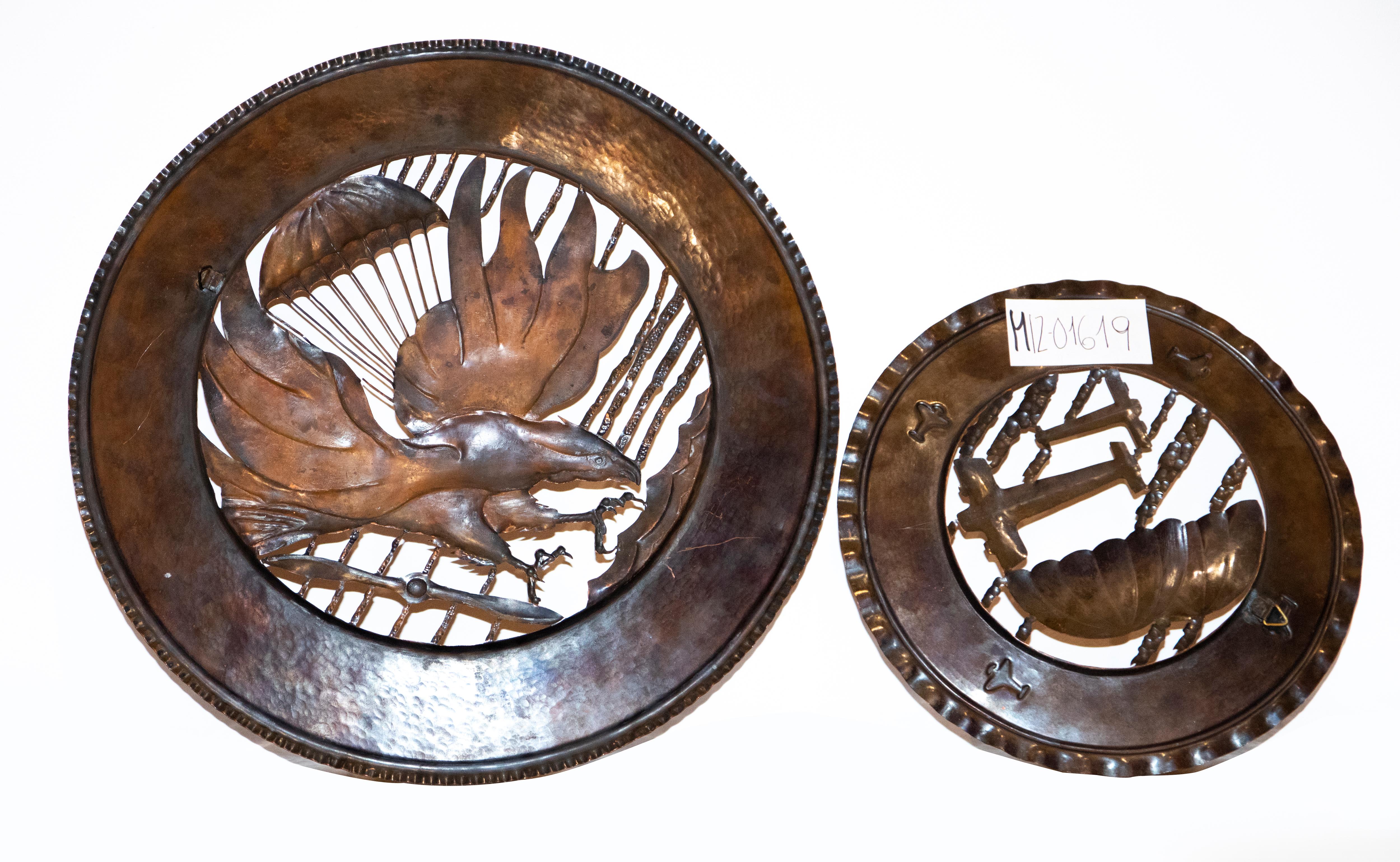 Pair of Vintage Copper Decorative Plates, Italy, 1930s In Good Condition For Sale In Roma, IT
