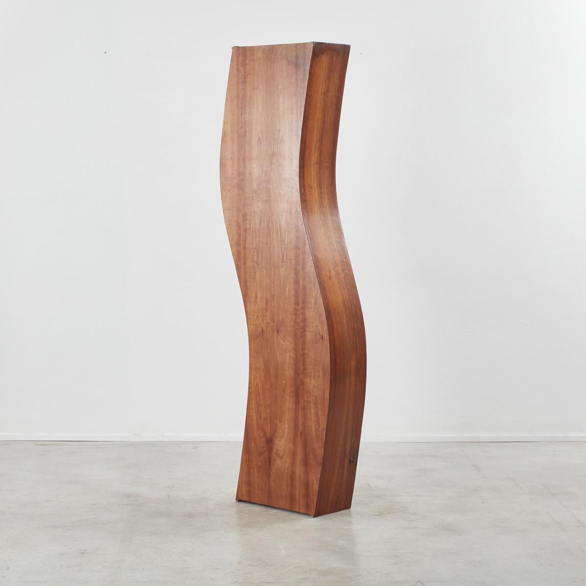Pair of Vintage Custom Wavy Wooden Shelves, Late 20th Century In Good Condition In London, GB