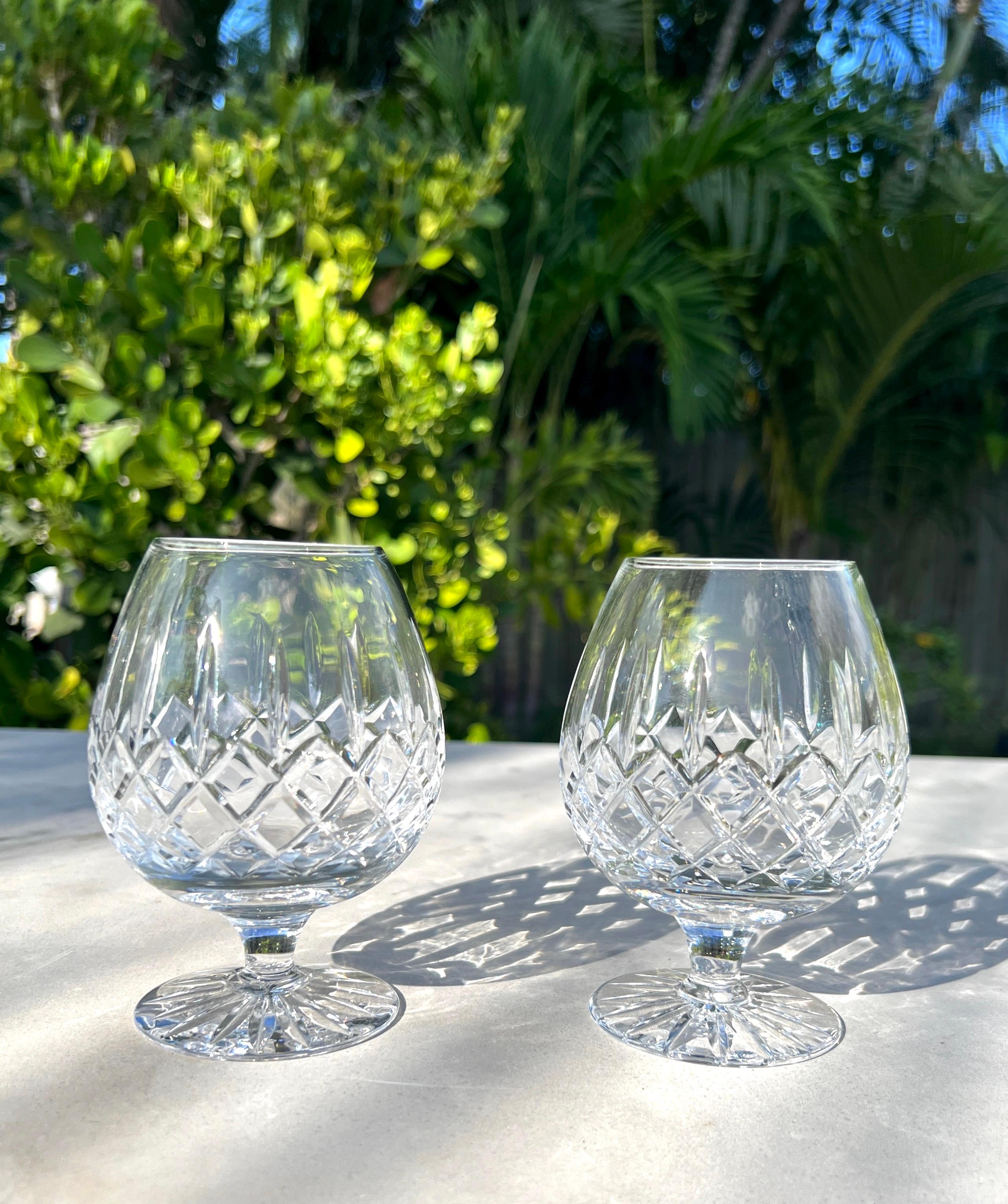 Fin du 20e siècle Paire de verres à liqueur vintage en cristal taillé par Waterford Crystal, vers 1980''s en vente