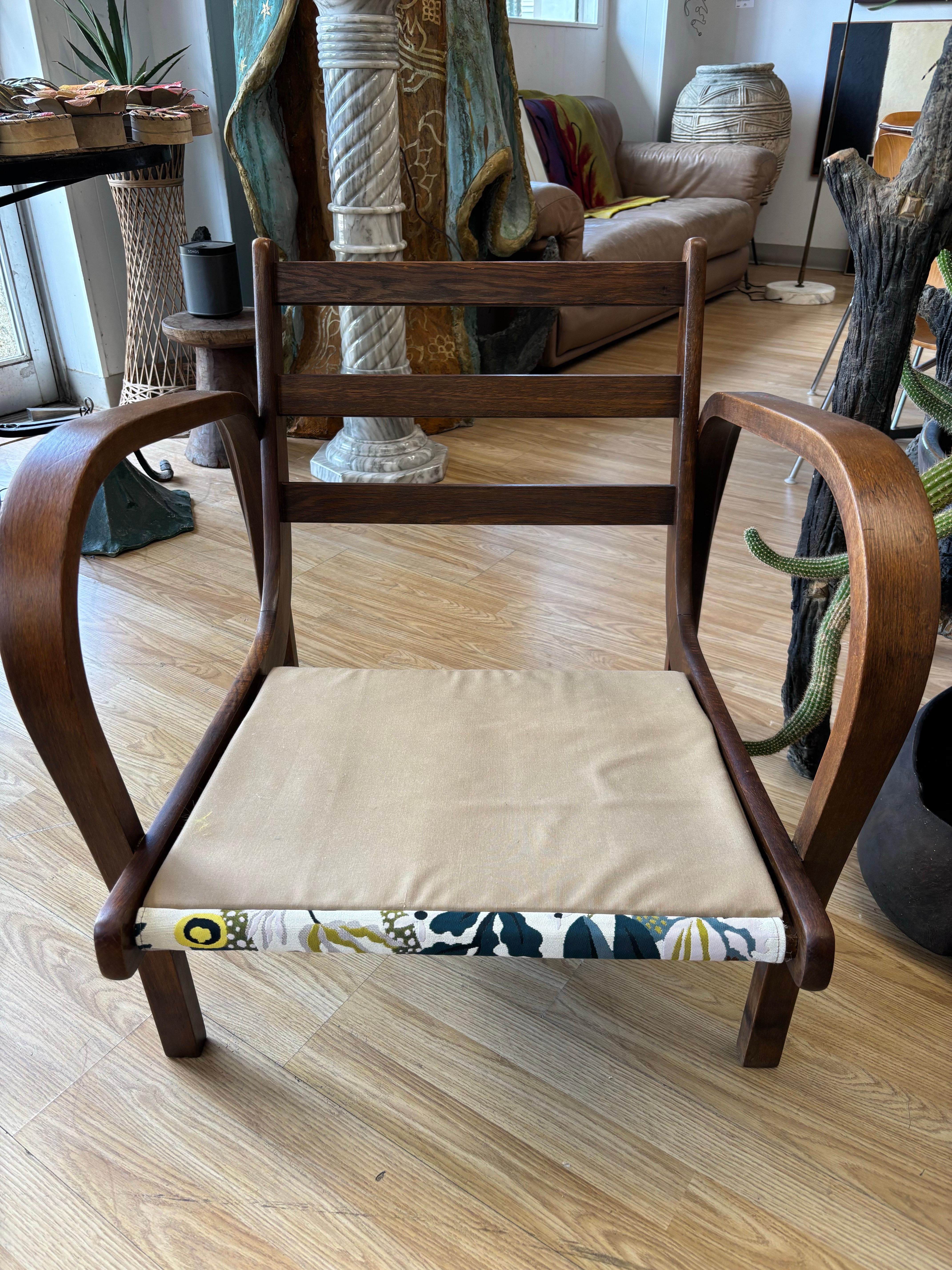 Paire de chaises longues tchèques vintage, Circa 1940s Bon état - En vente à San Antonio, TX