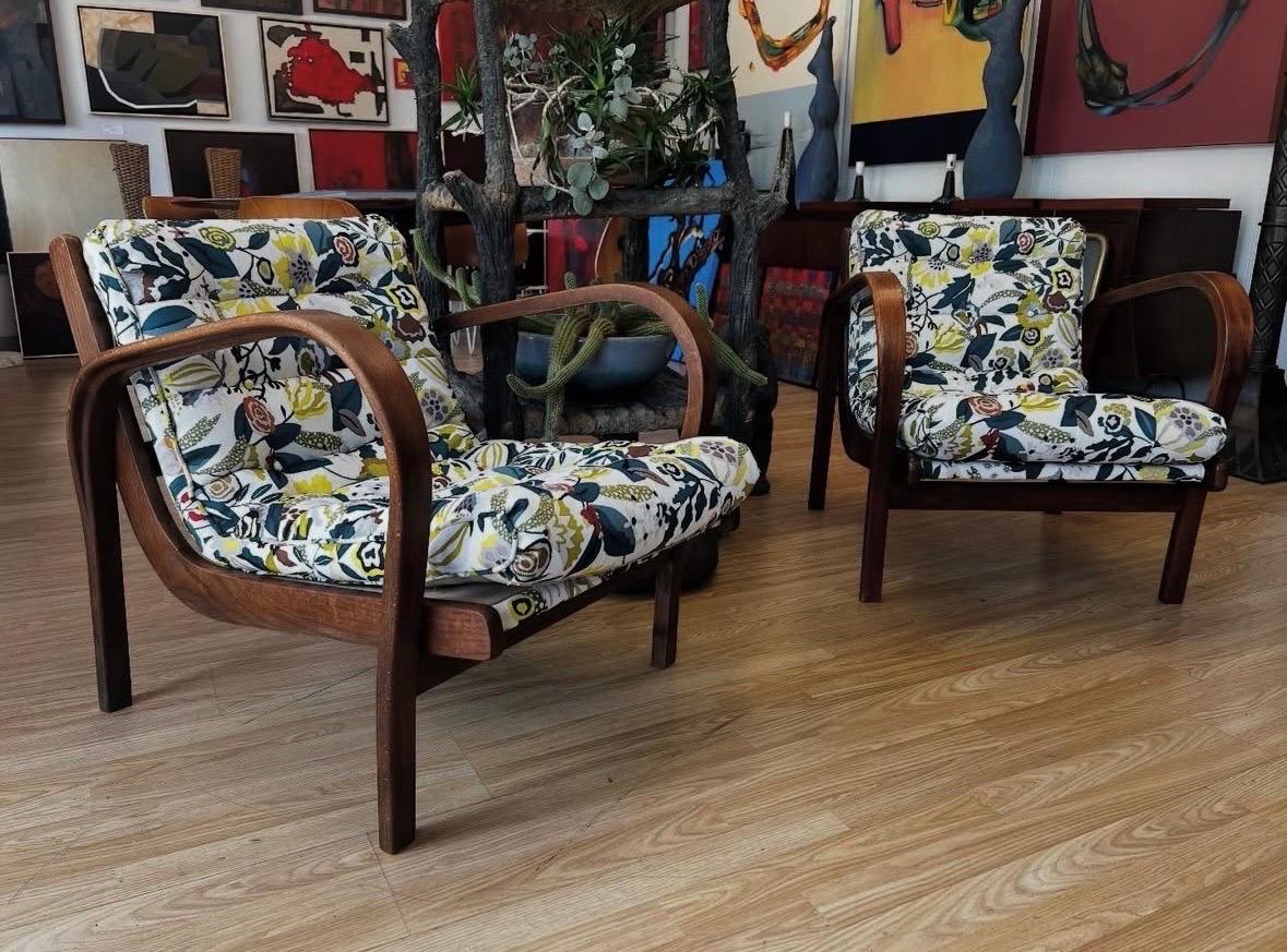 Paire de chaises longues tchèques vintage, Circa 1940s en vente 1