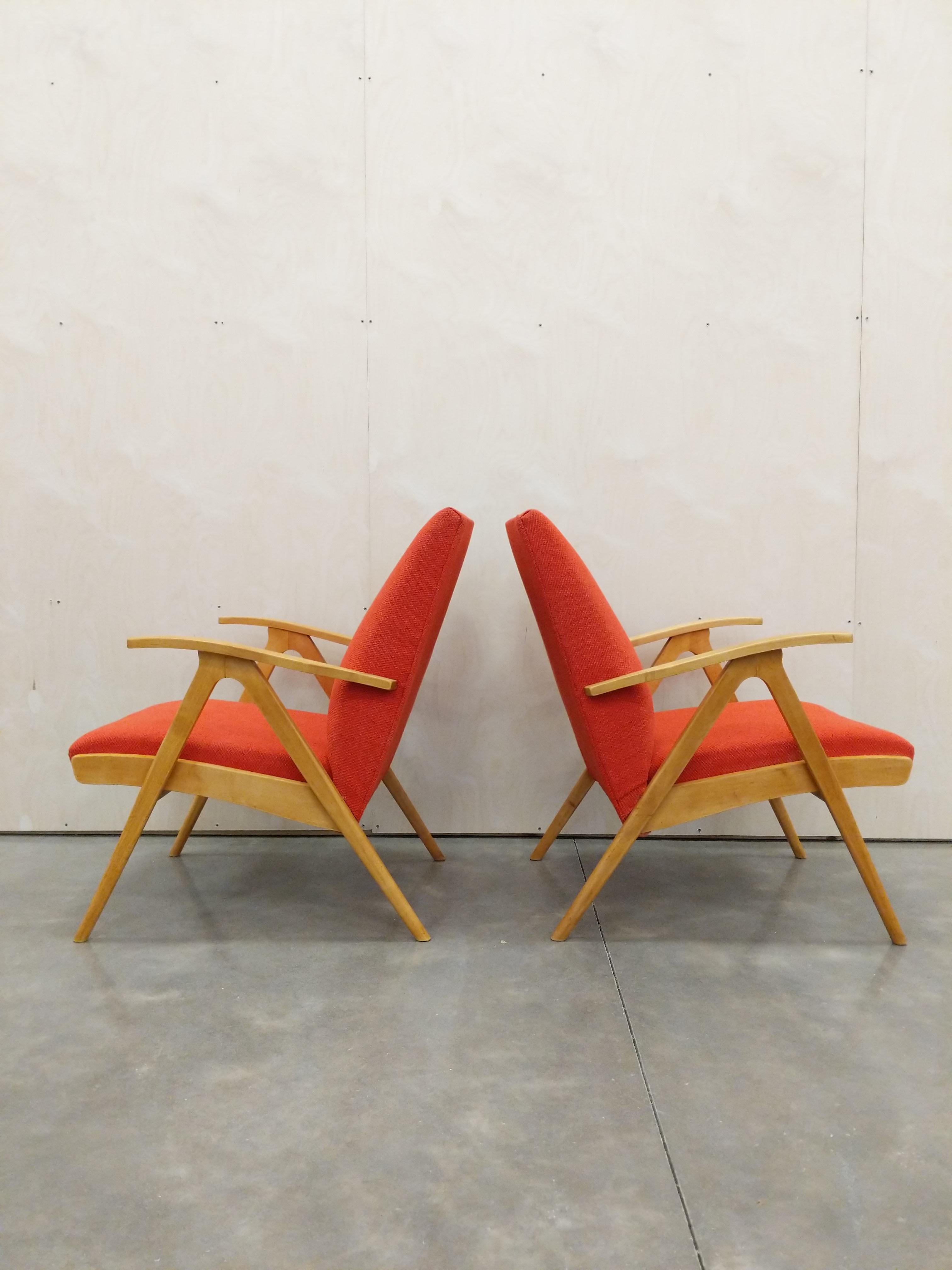 Tchèque Paire de chaises longues tchèques vintage mi-siècle moderne en vente