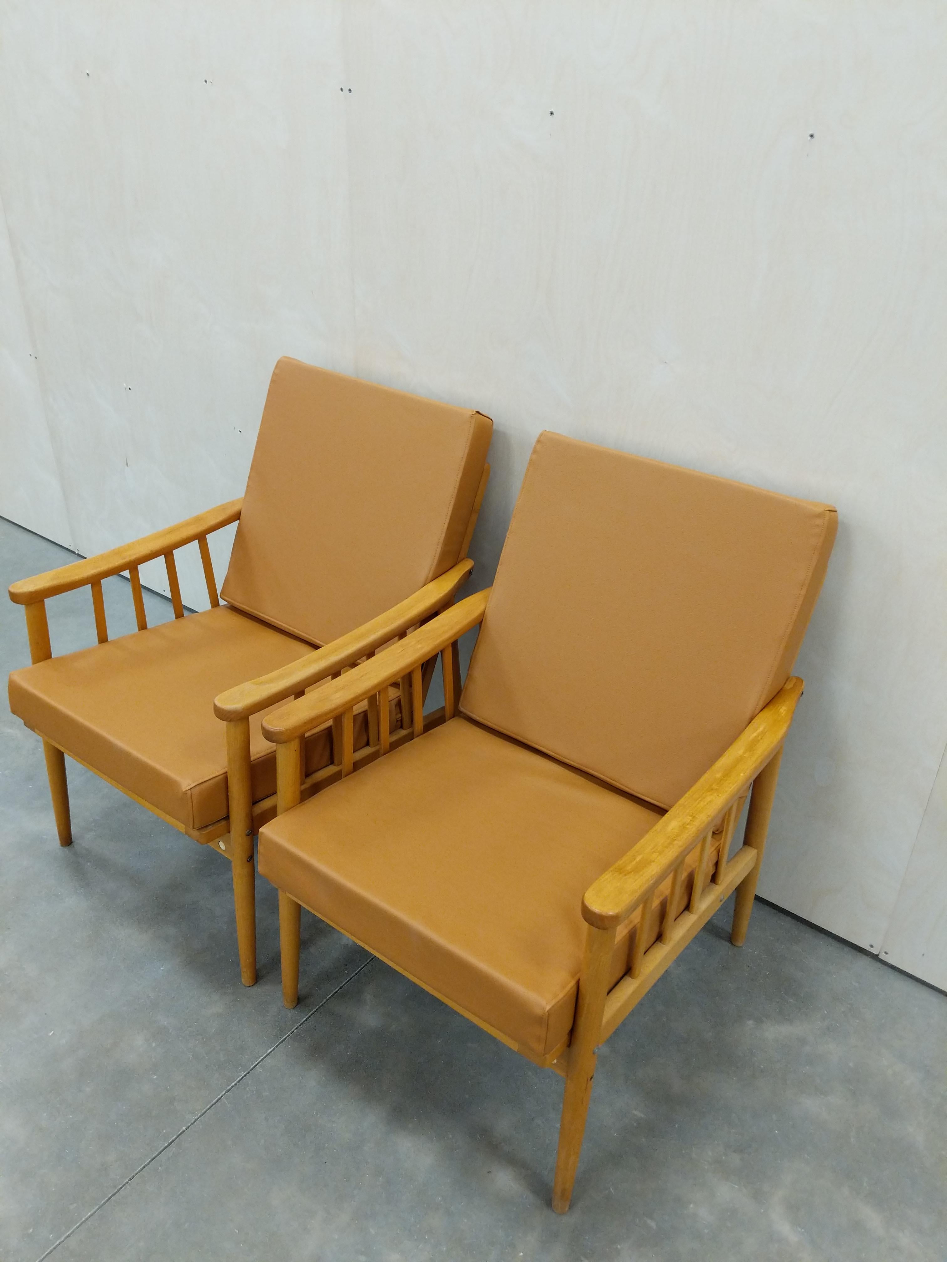 Pair of Vintage Czech Mid Century Modern Lounge Chairs 1