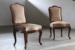 Paar dänische antike Stühle aus dem 18. Jahrhundert, im Stil von Louis XV