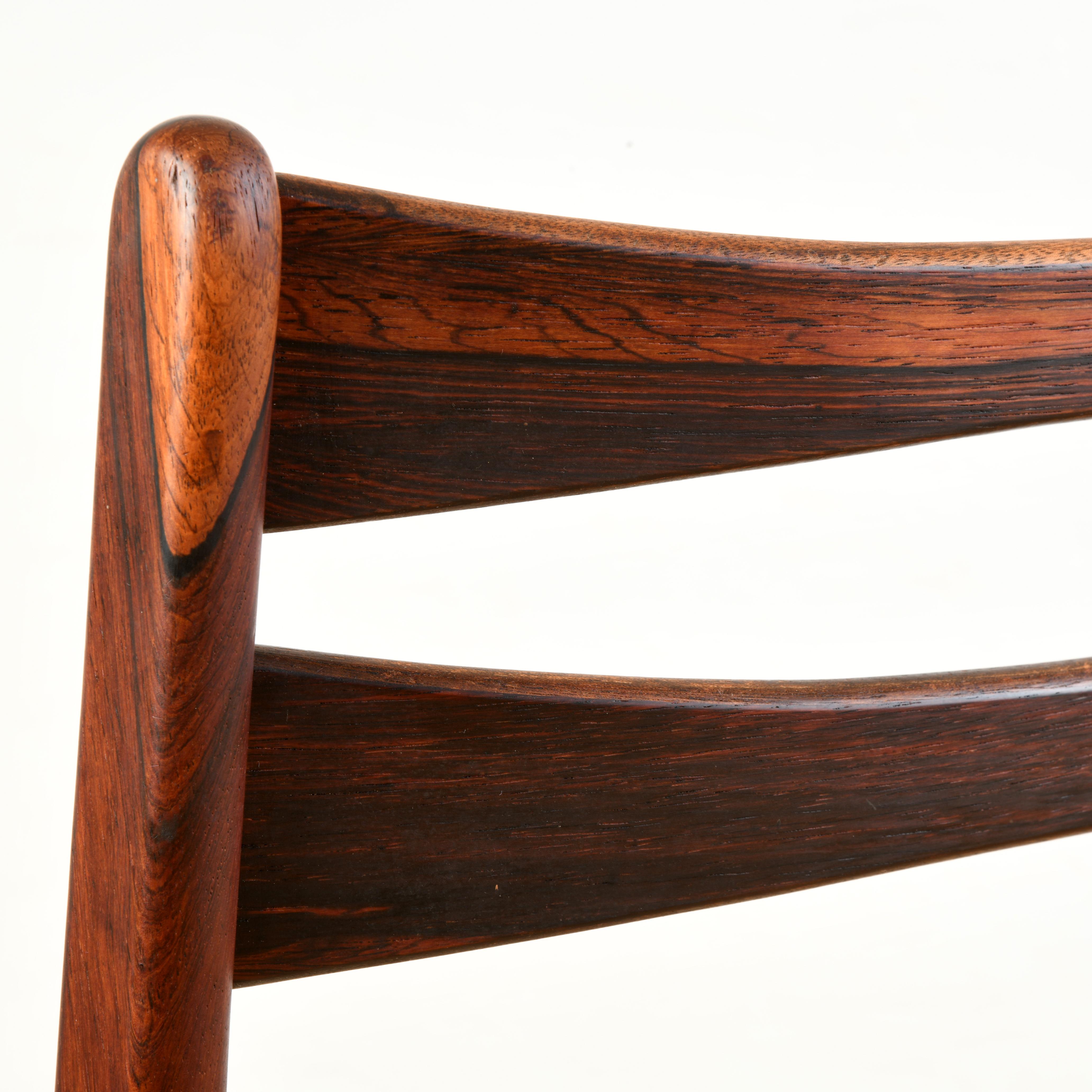 Pair of vintage danish chairs from the sixties, upholstered with wool. For Sale 12