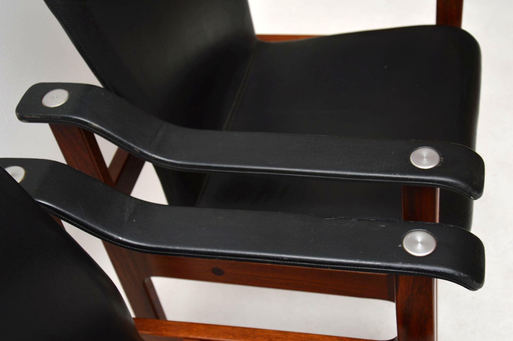 Paire de fauteuils danois vintage en cuir Bon état - En vente à London, GB