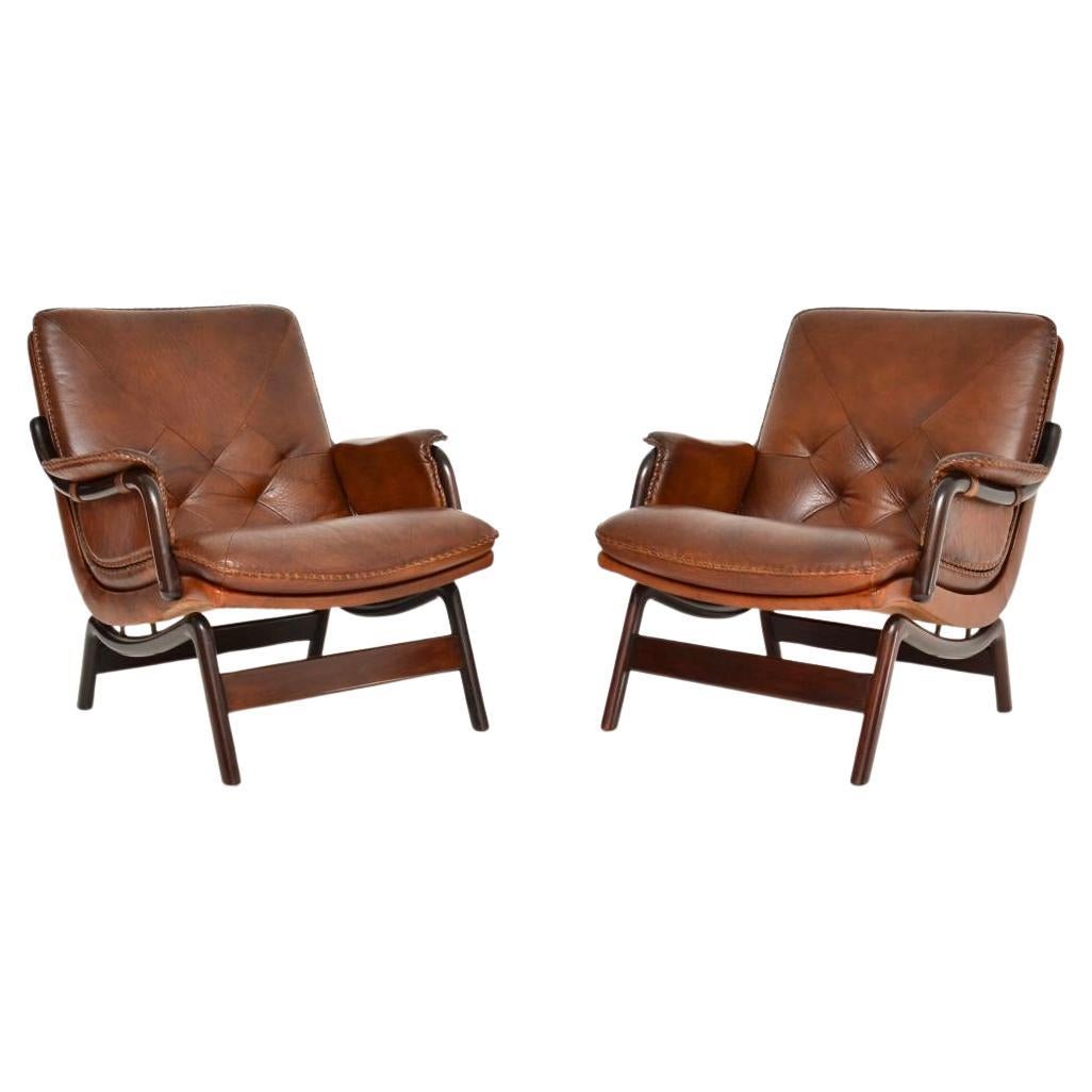 Paire de fauteuils en cuir danois vintage