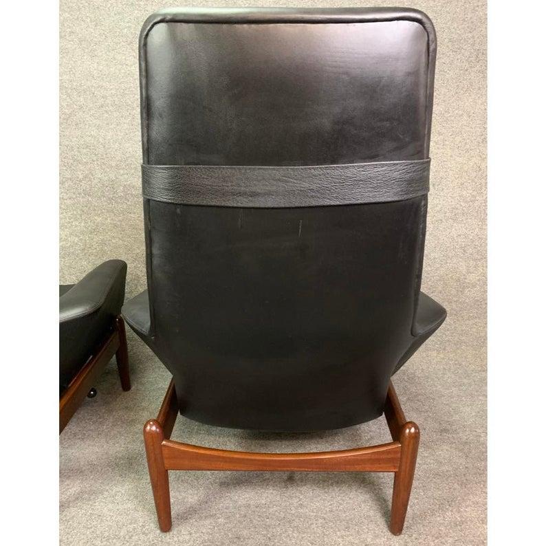 Scandinavian Modern Pair of Vintage Danish Midcentury Lounge Chairs & Ottomans PD30, Ib Kofod Larsen
