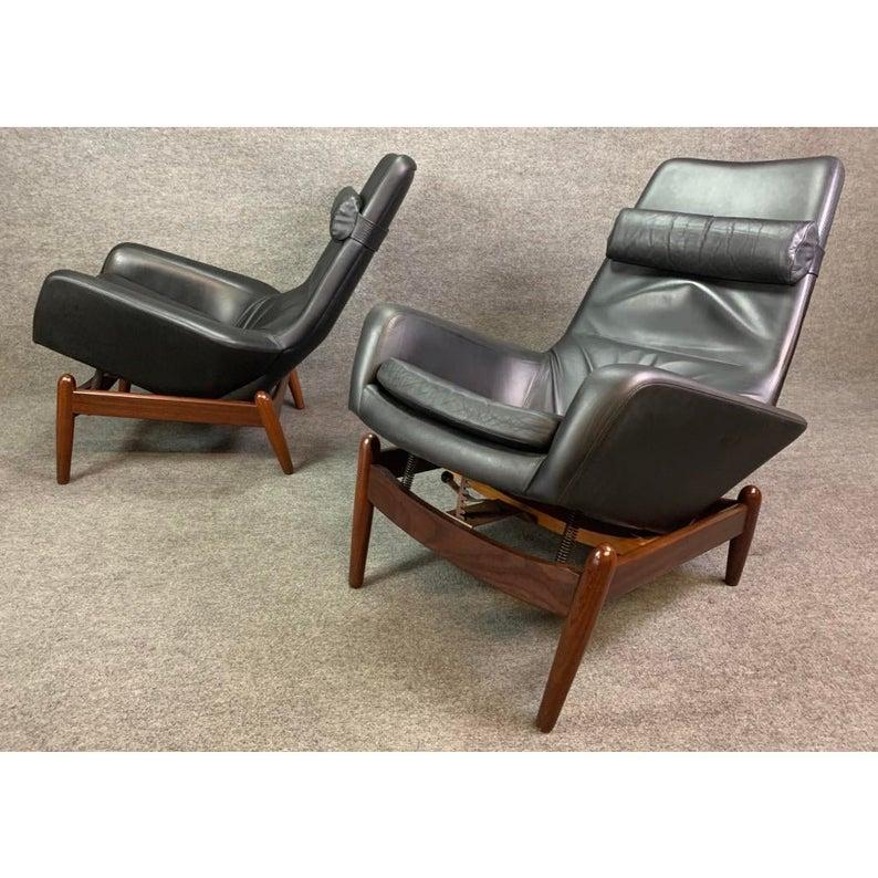 Woodwork Pair of Vintage Danish Midcentury Lounge Chairs & Ottomans PD30, Ib Kofod Larsen