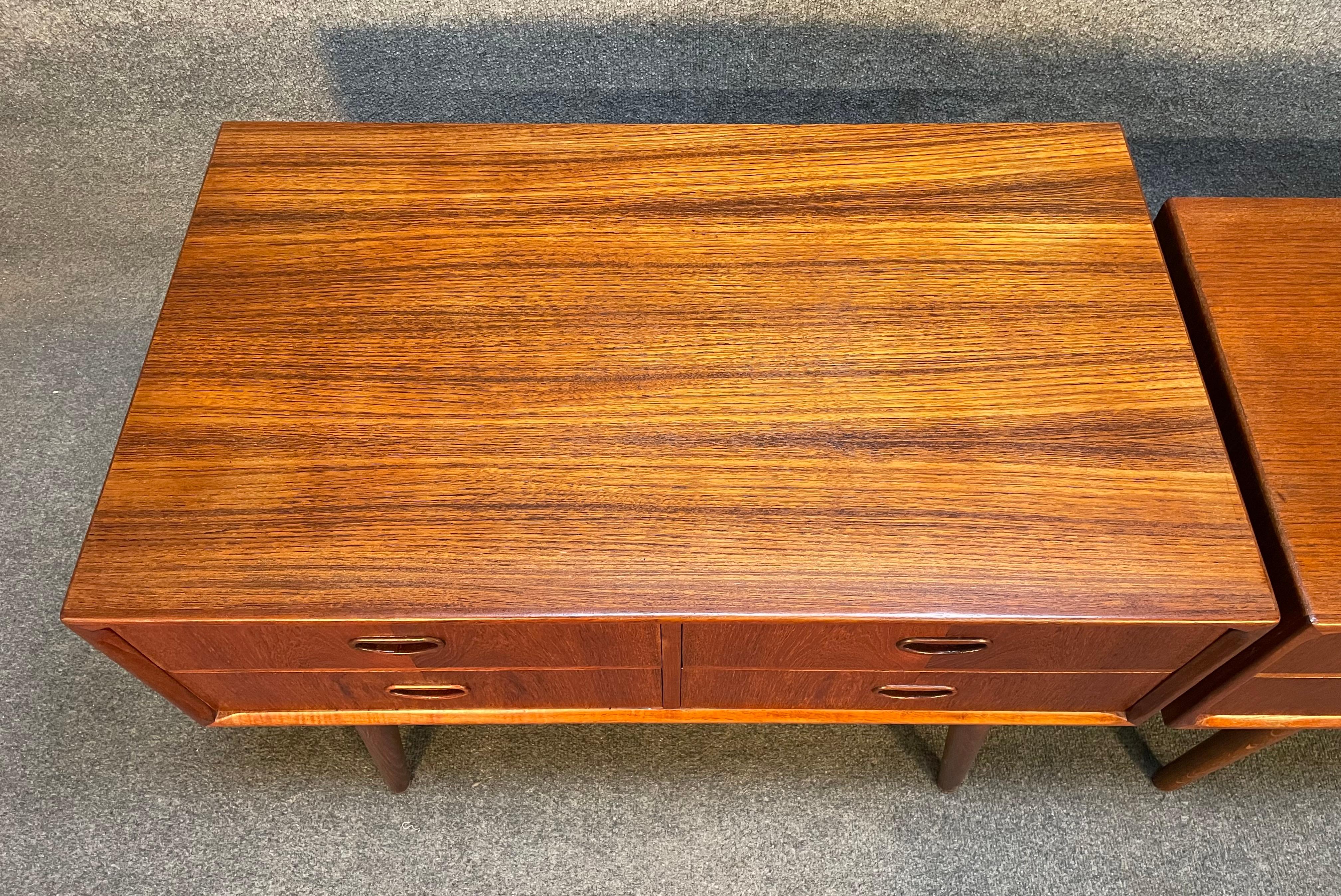 Woodwork Pair of Vintage Danish Mid Century Modern Teak Nightstands, End Tables  For Sale